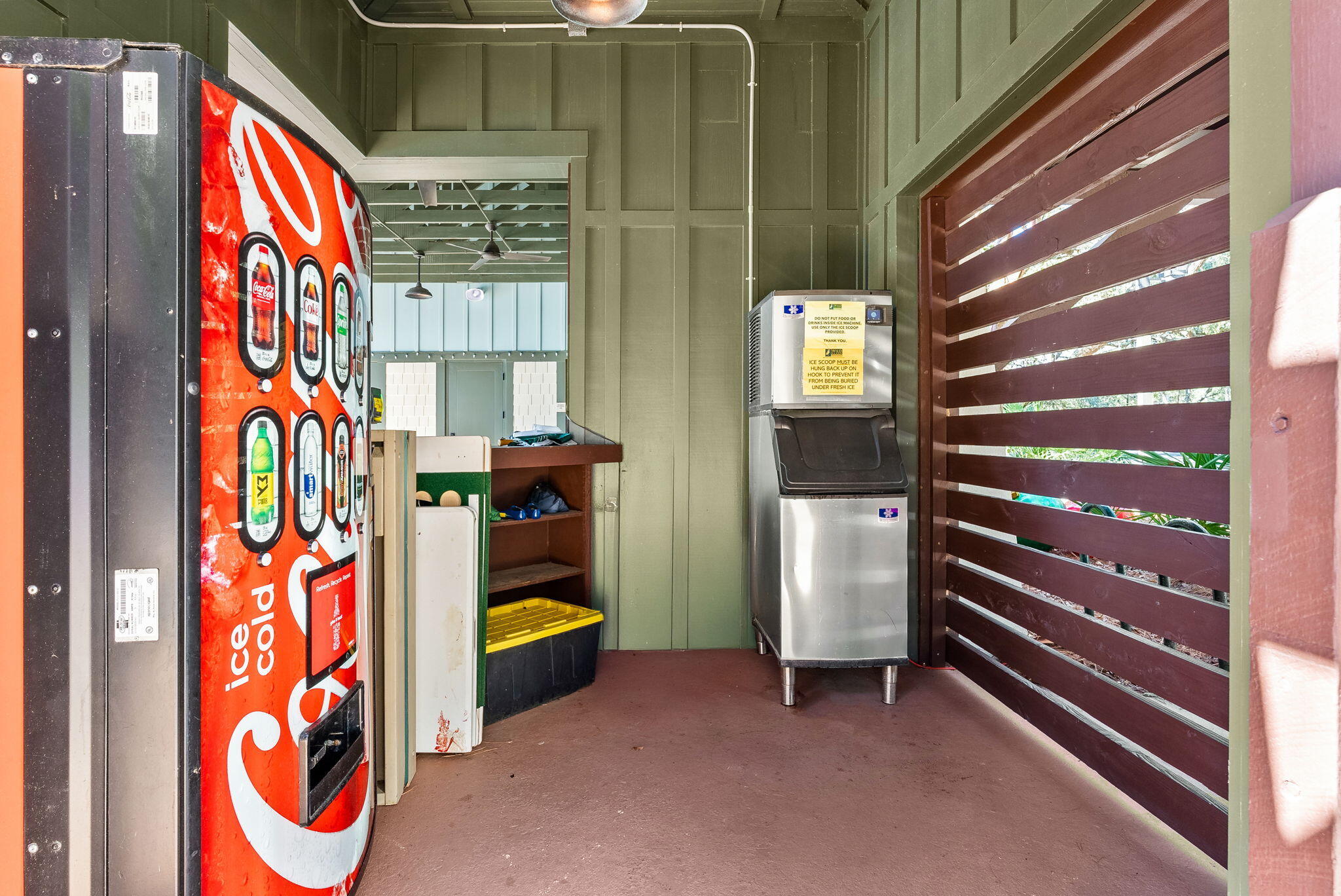 main property photo 66