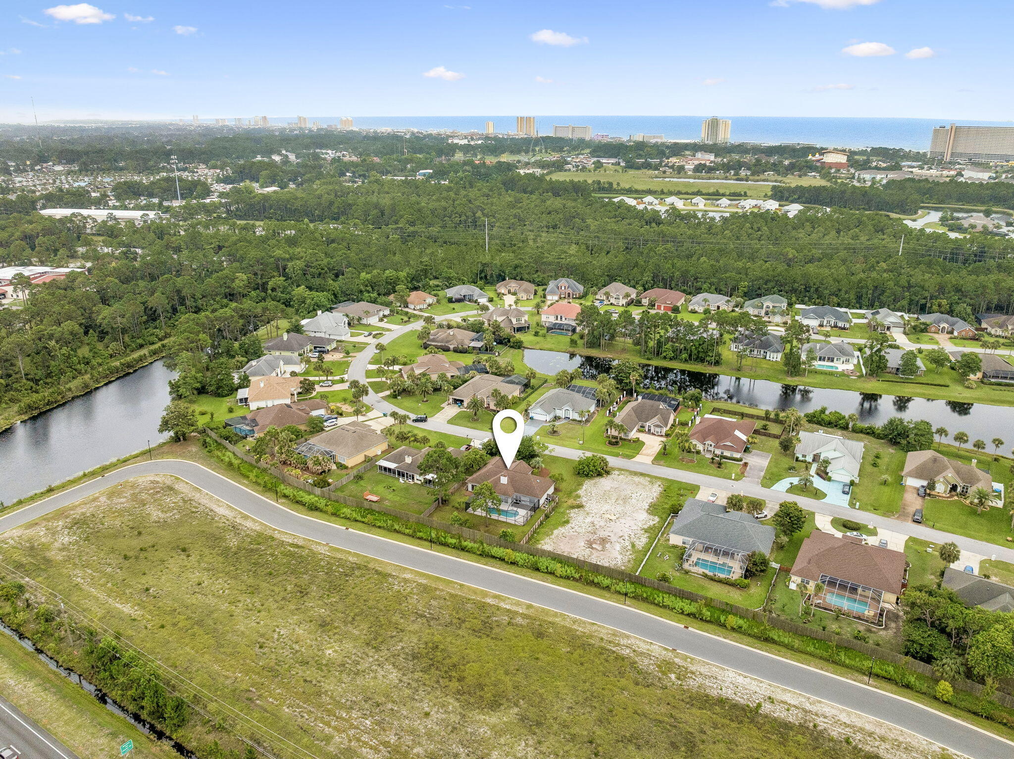 main property photo 41