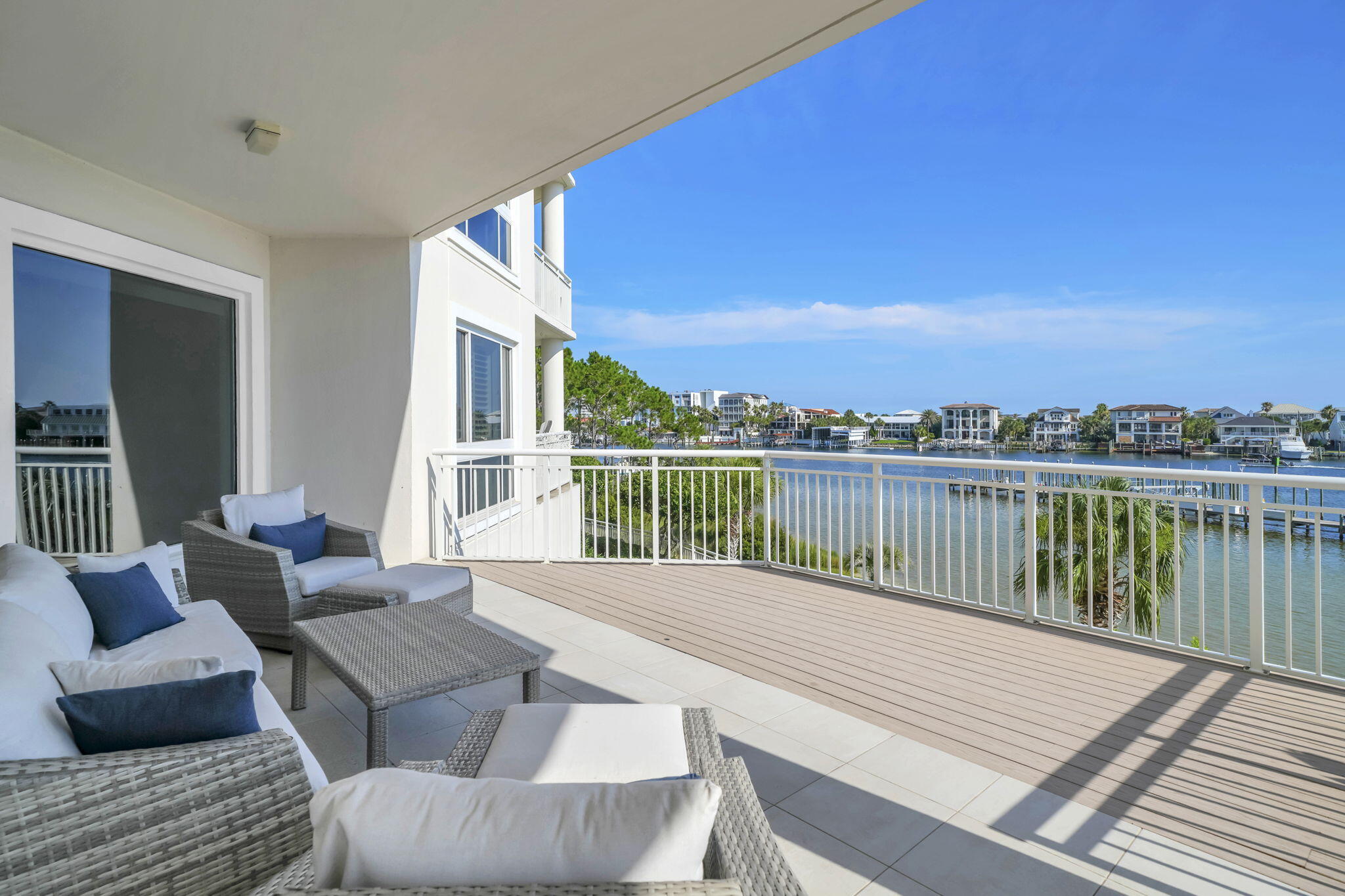 main property photo 60