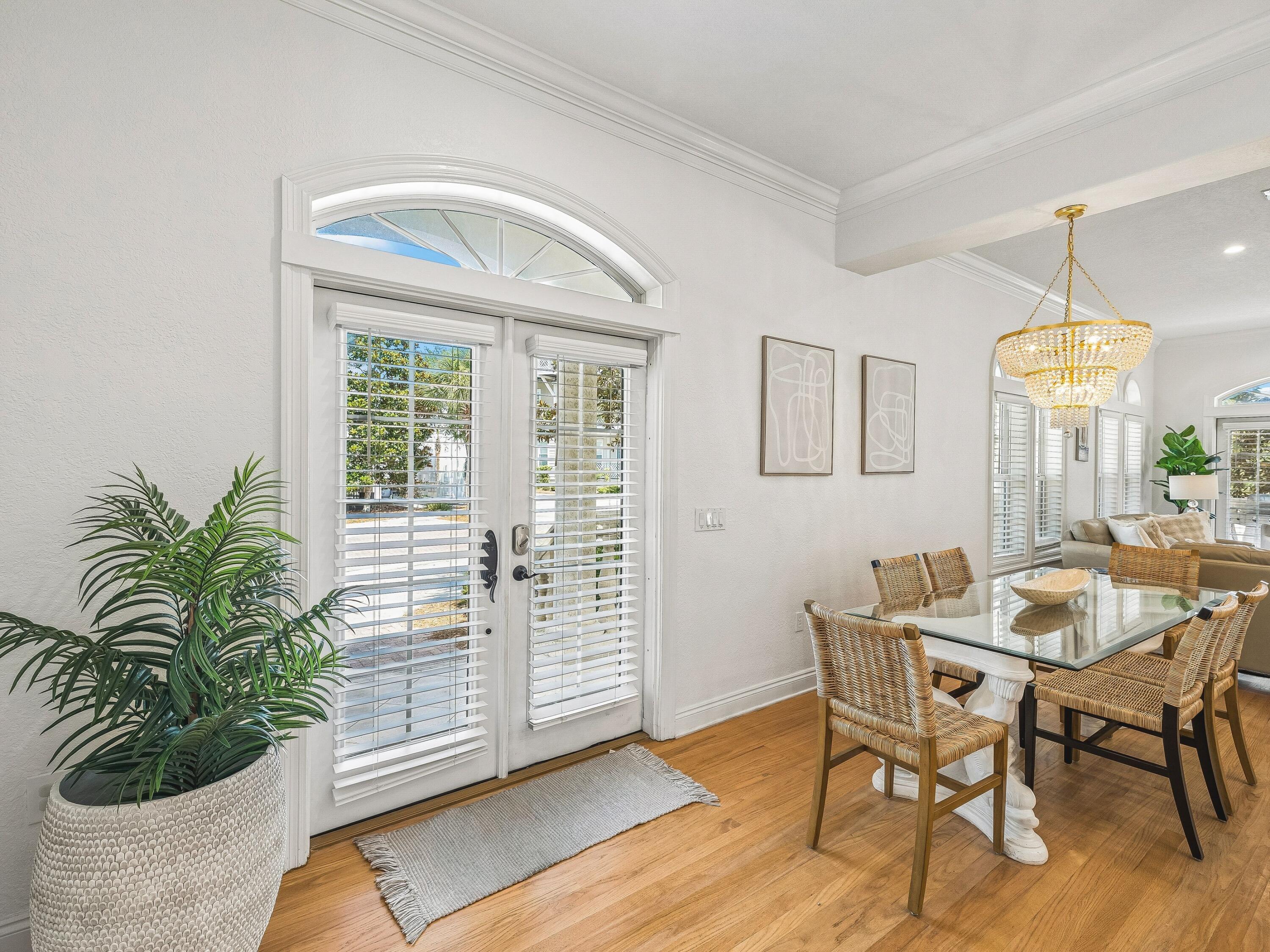 property viewer photo 12