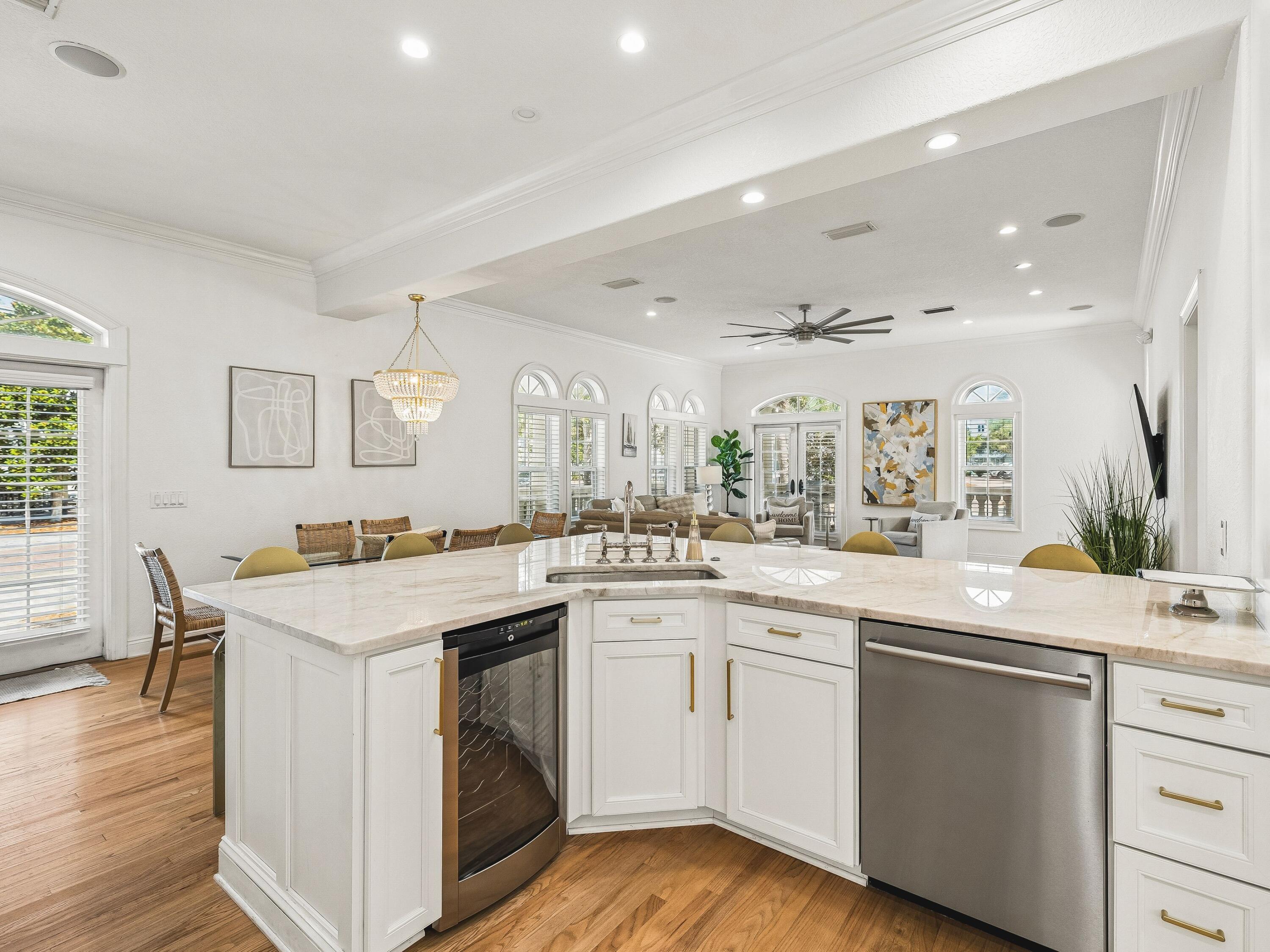property viewer photo 18