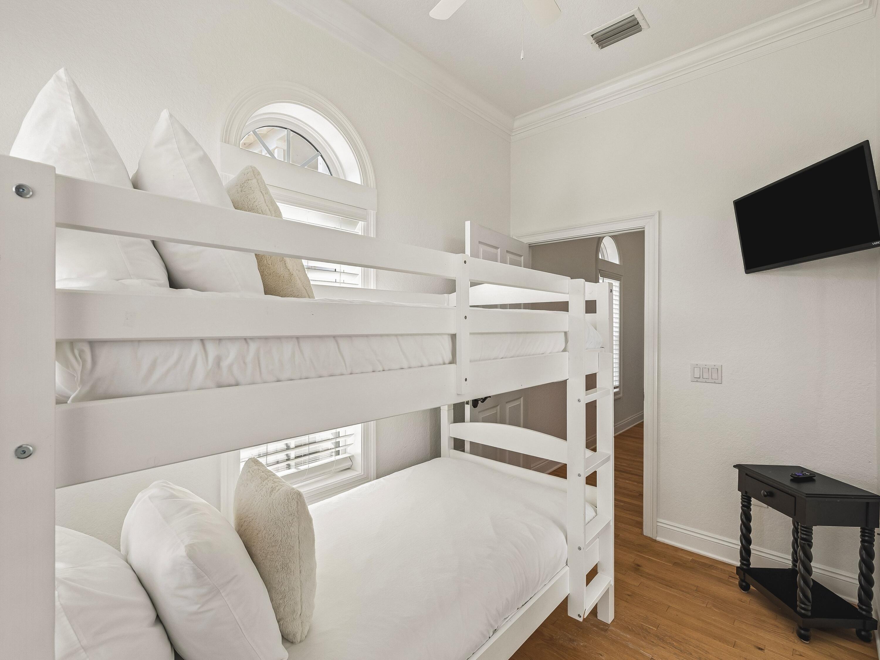 property viewer photo 32