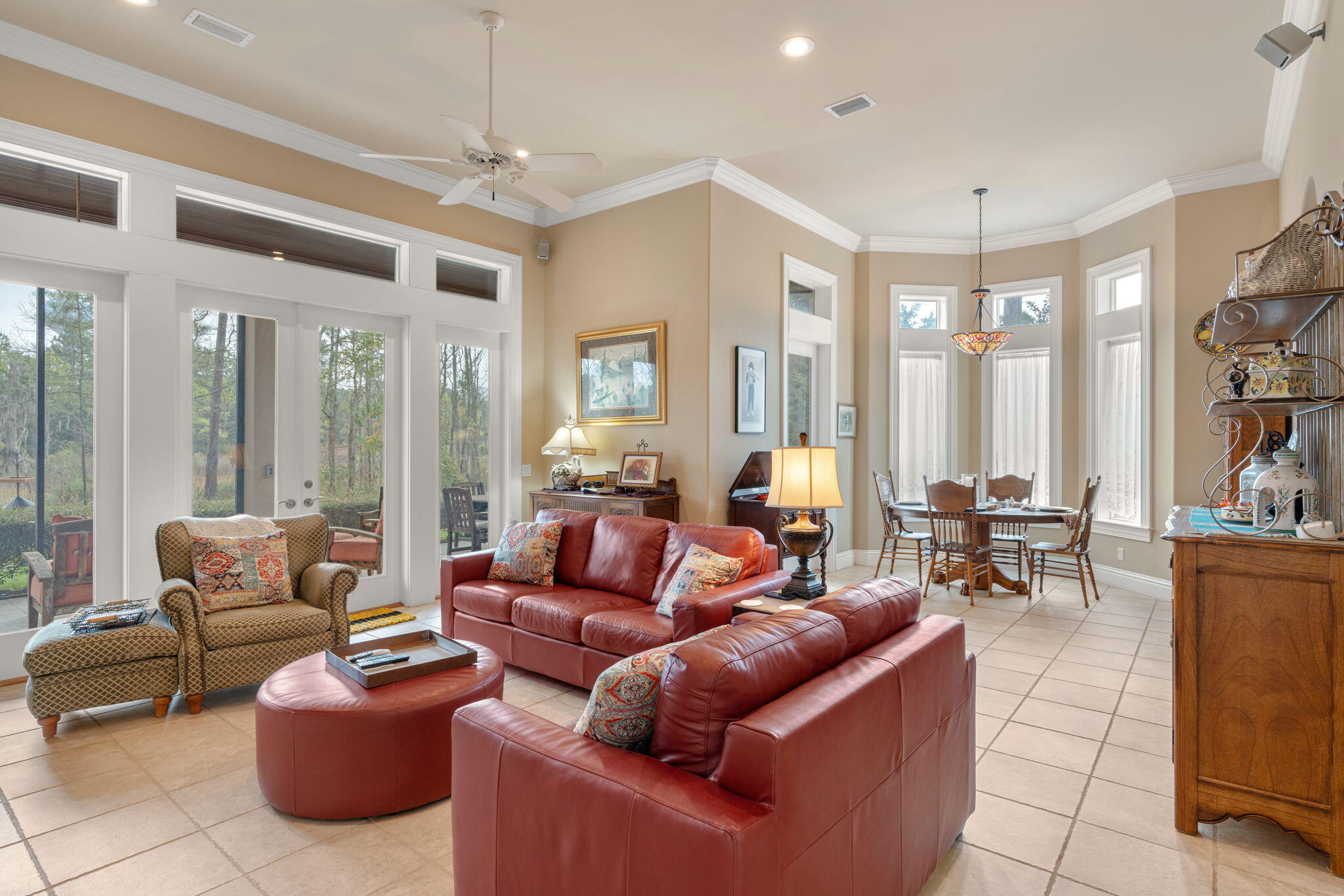 property viewer photo 14