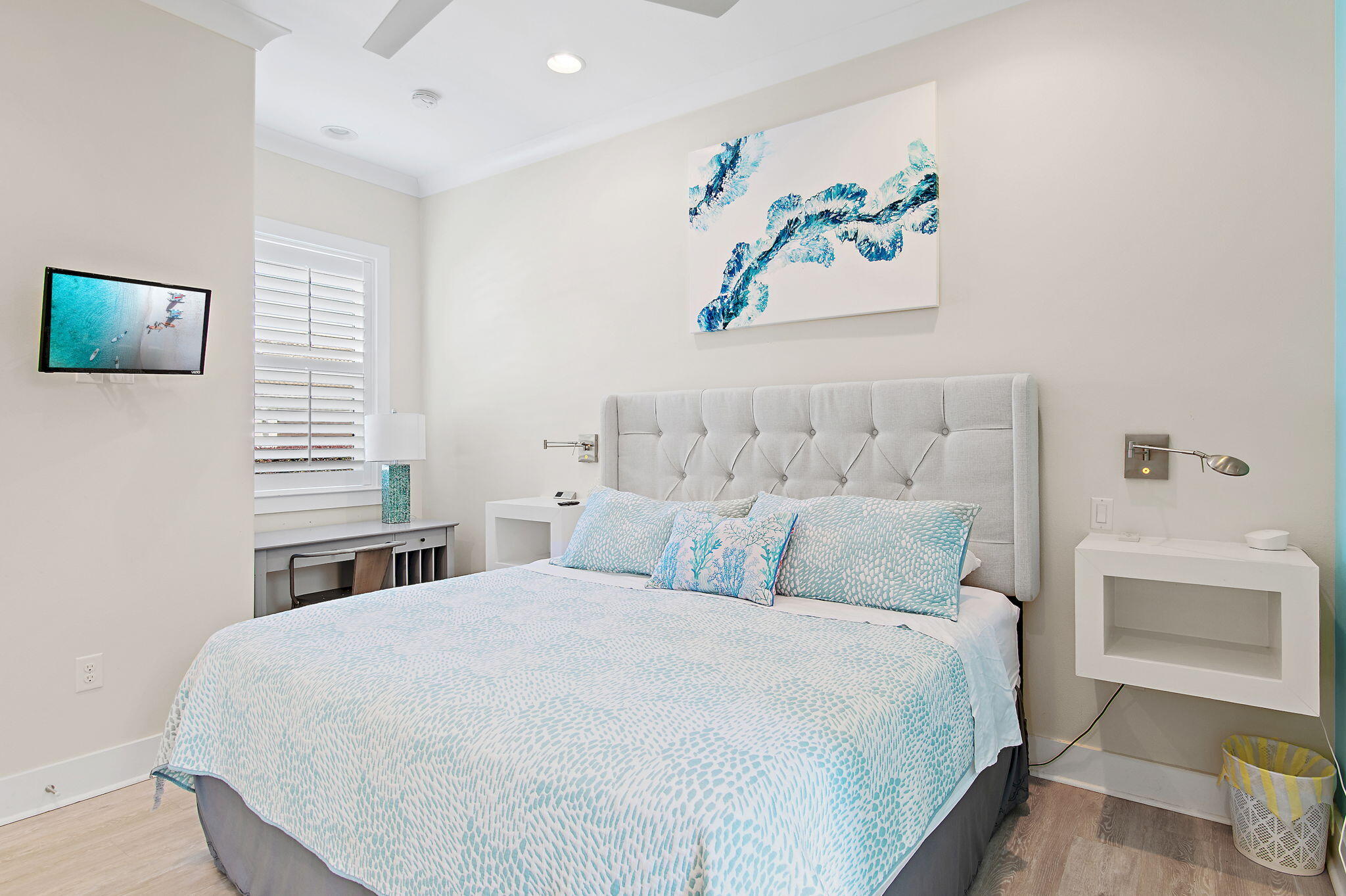 main property photo 68