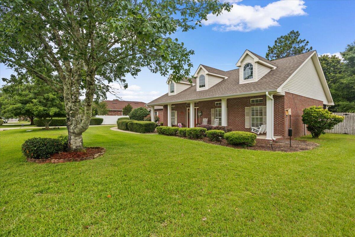 main property photo 4