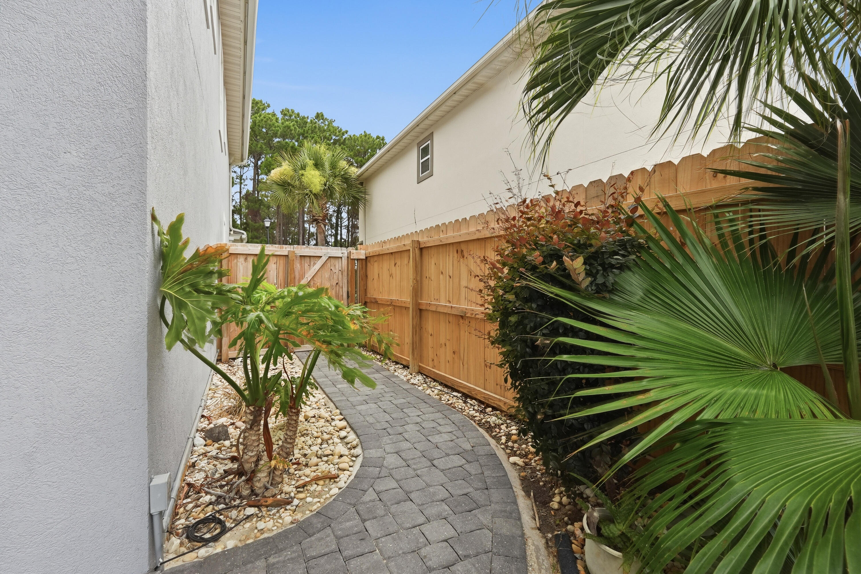 main property photo 68