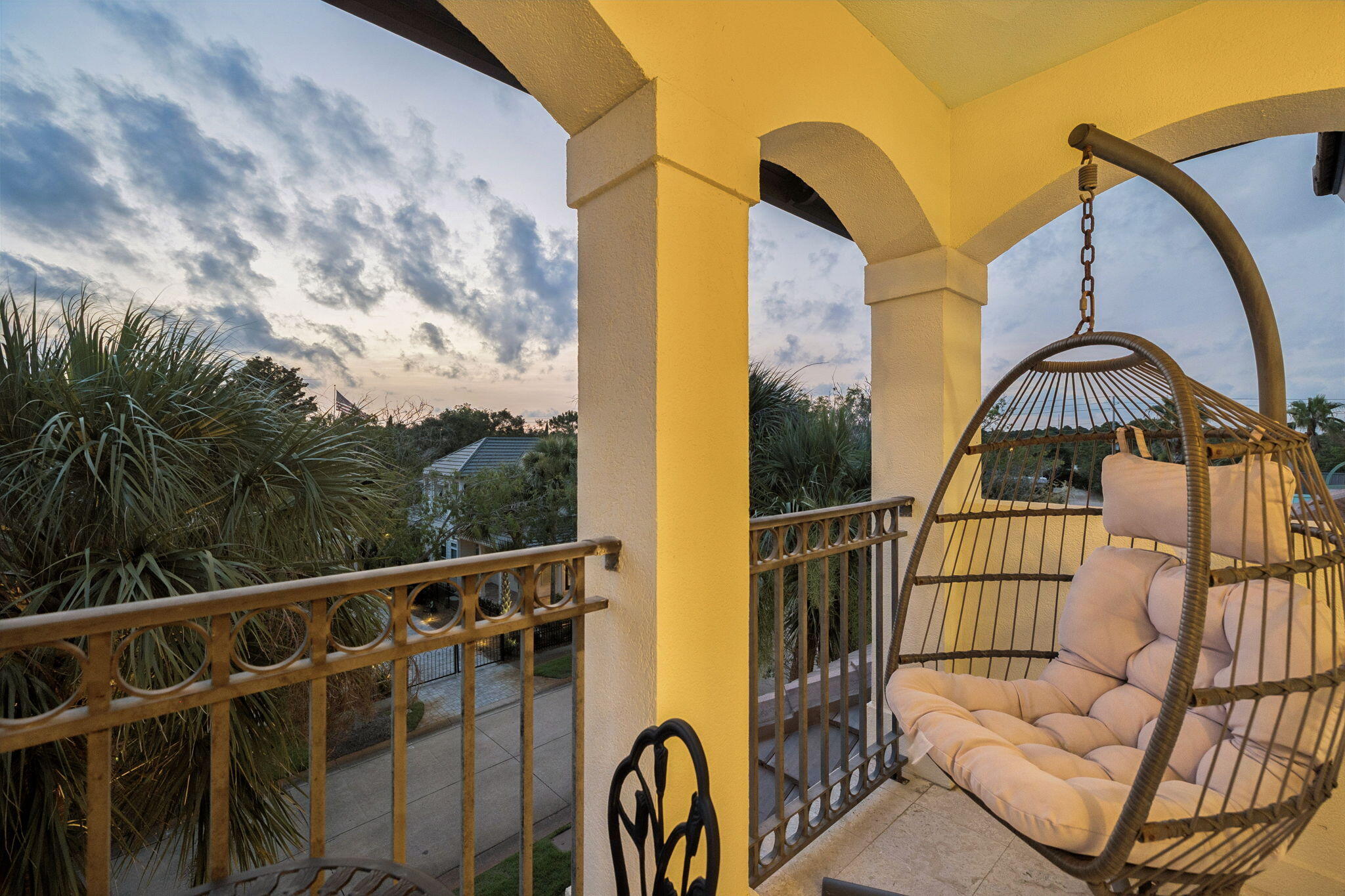 main property photo 41