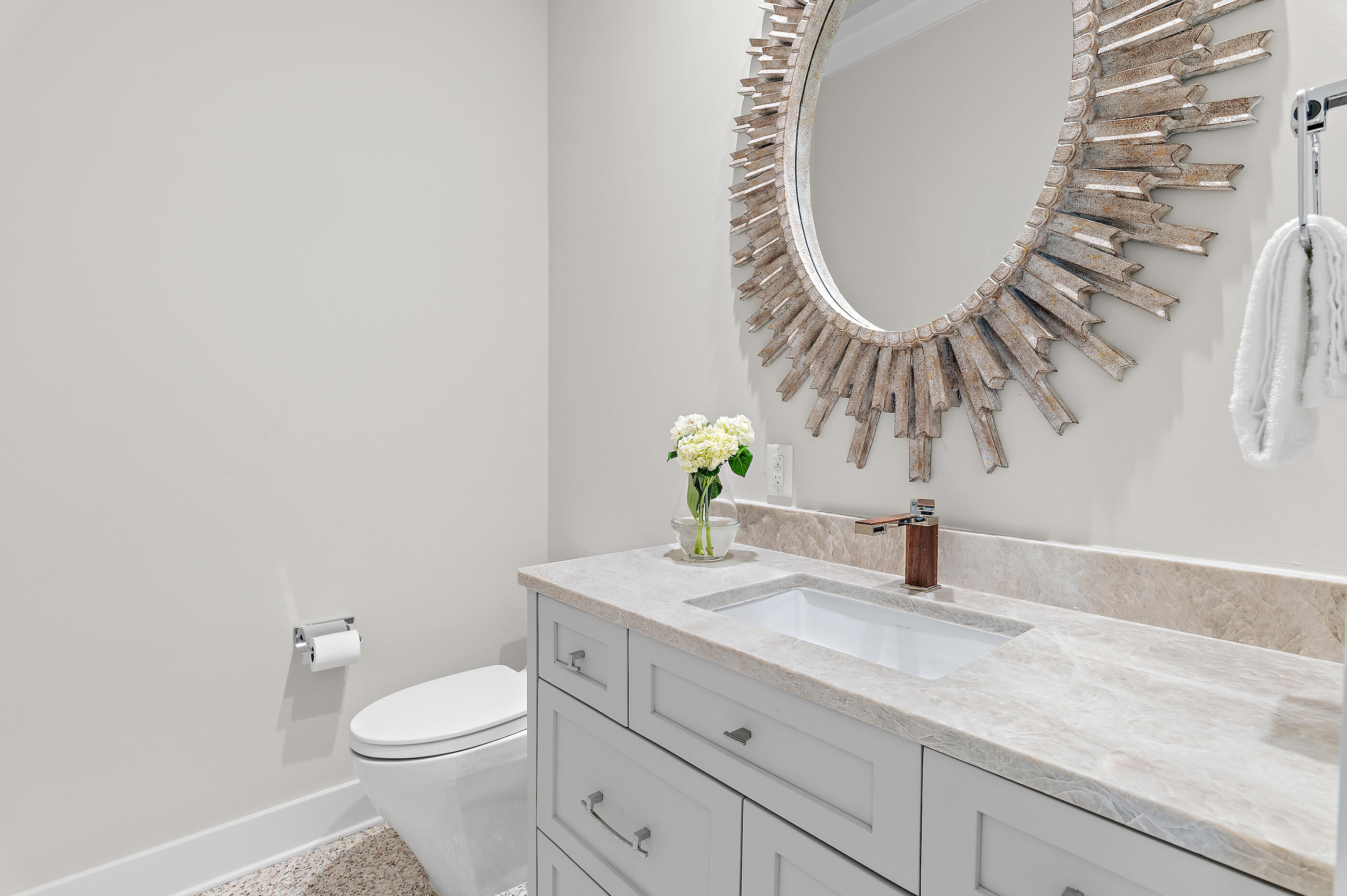 main property photo 84