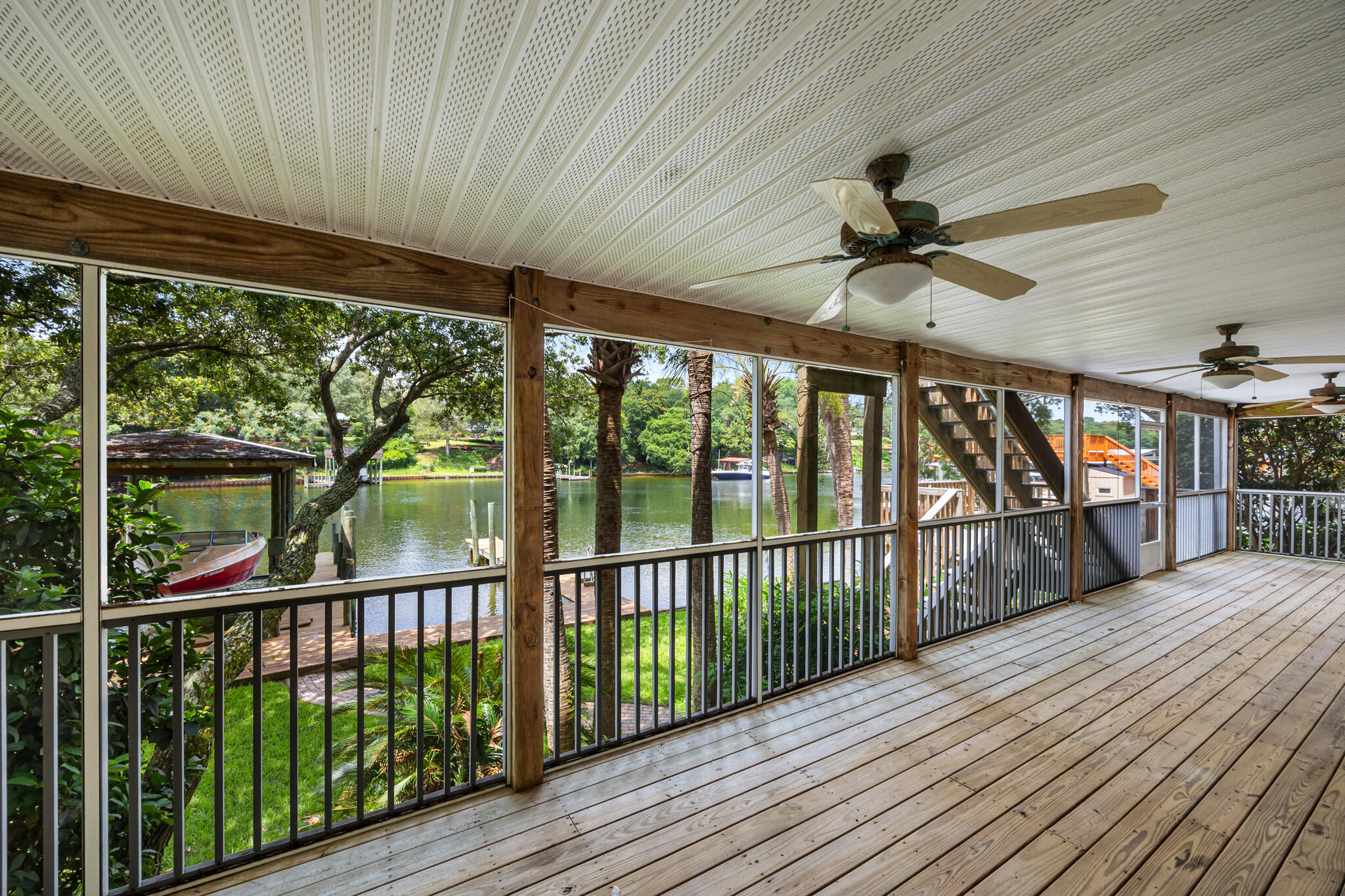 main property photo 47