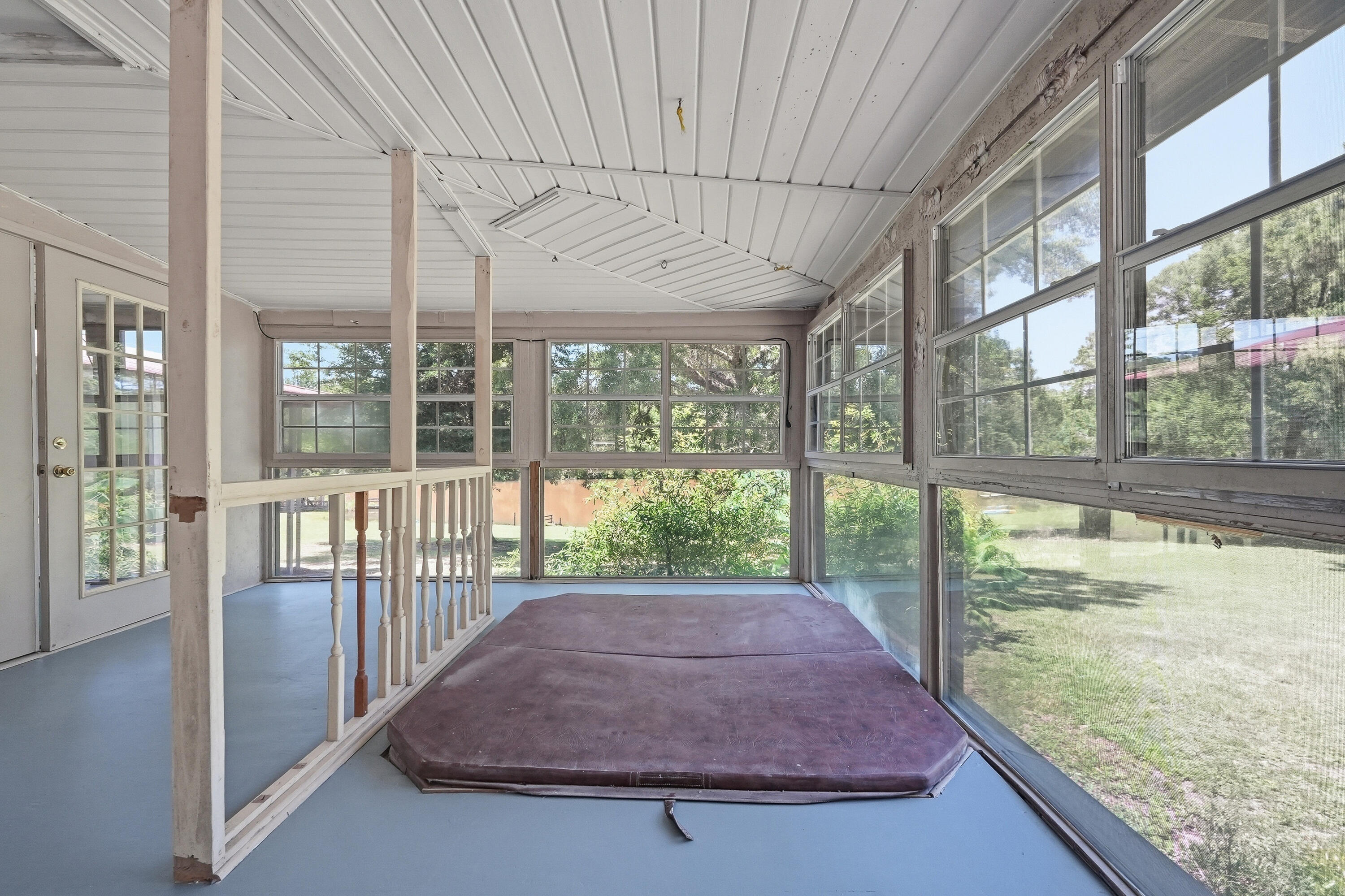 main property photo 75