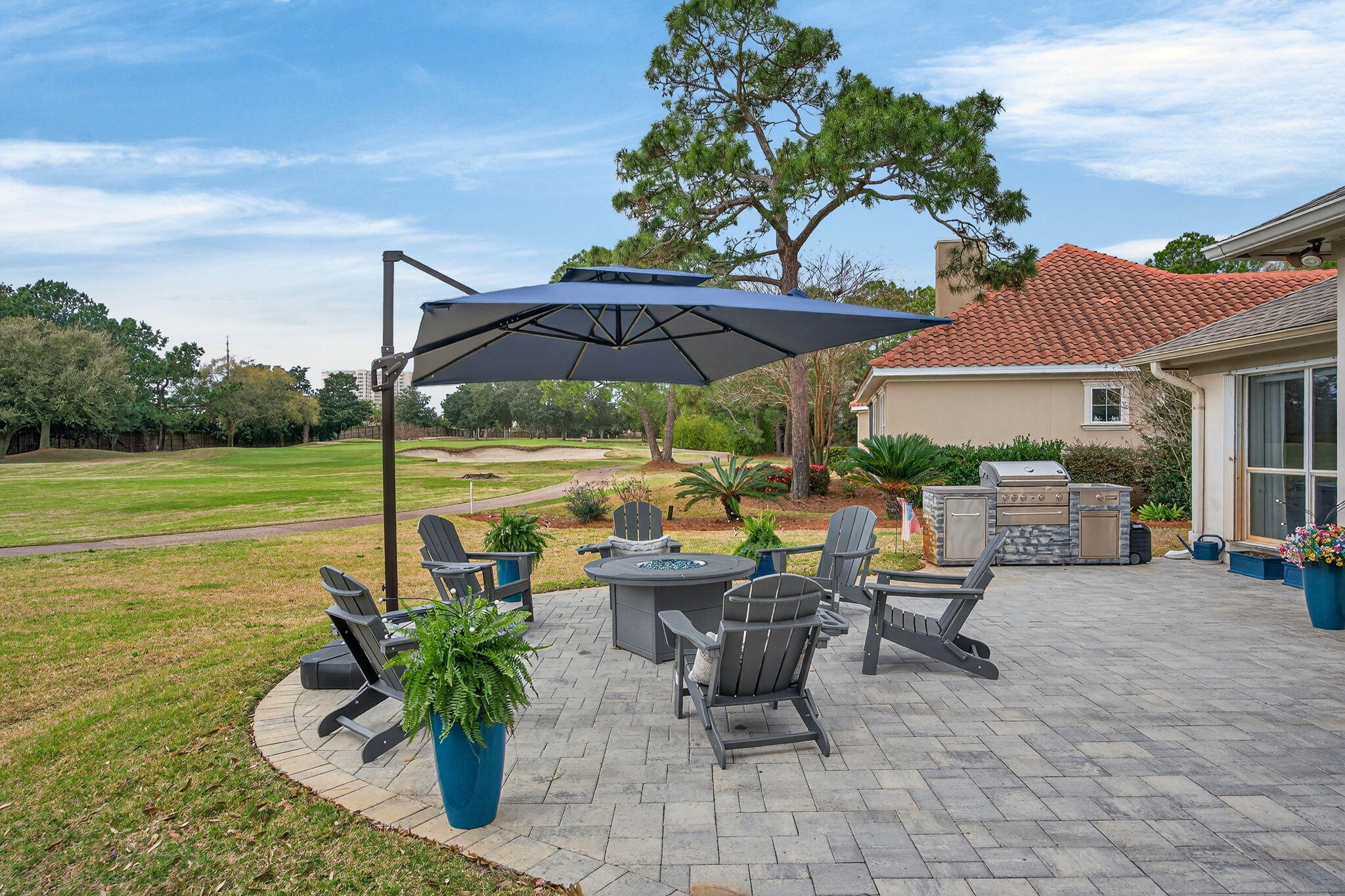 main property photo 54