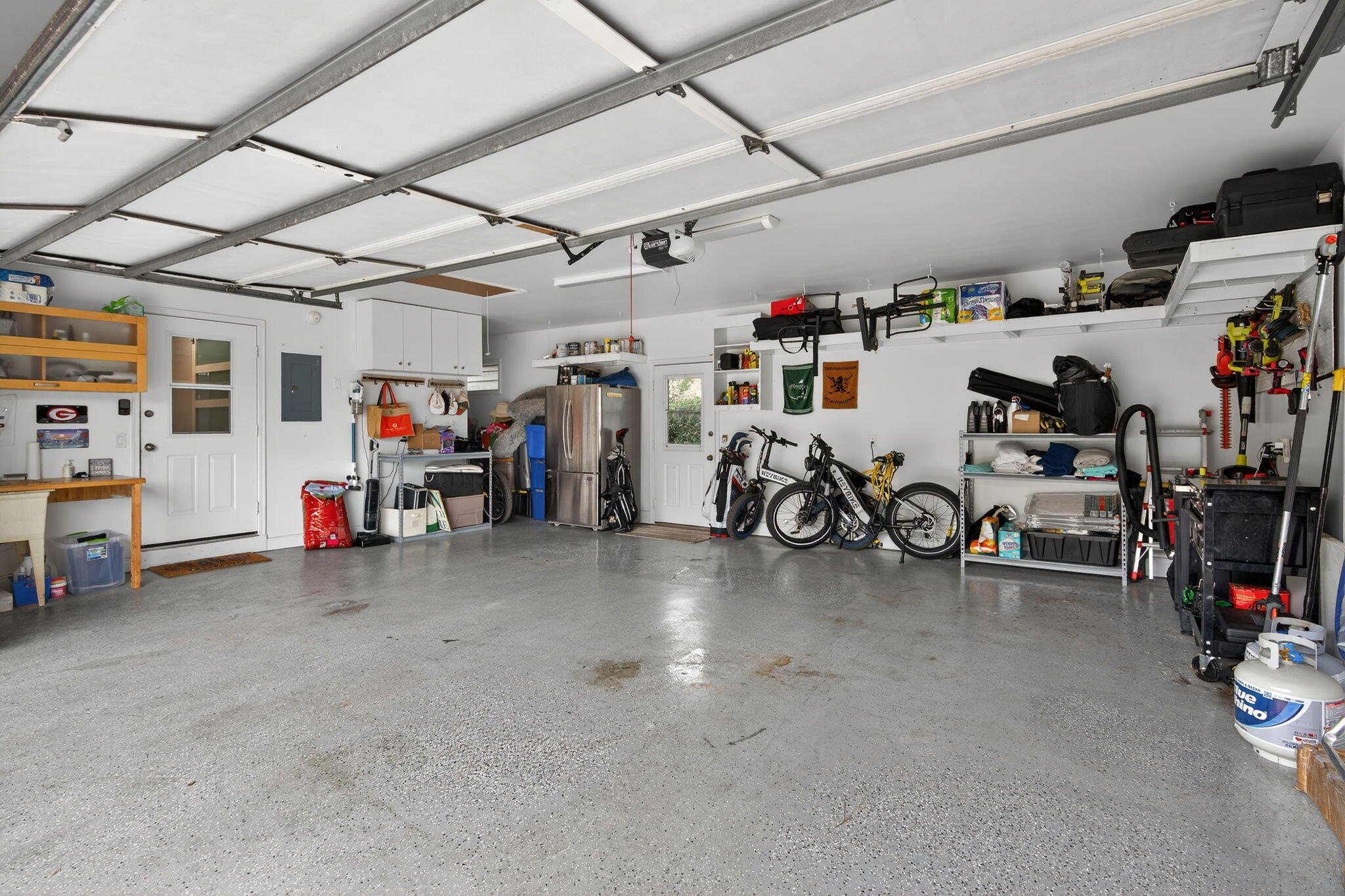 main property photo 58