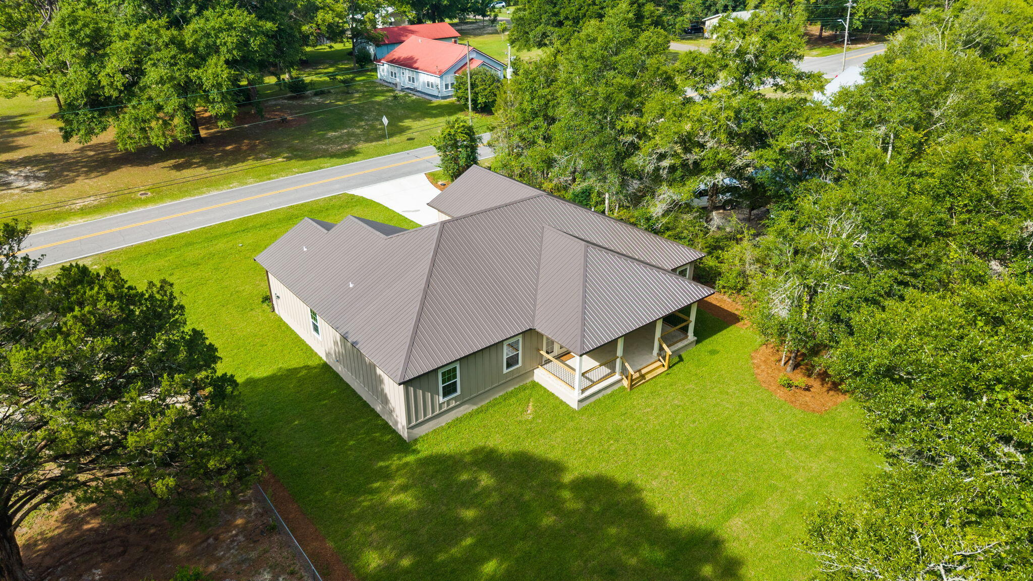 main property photo 48