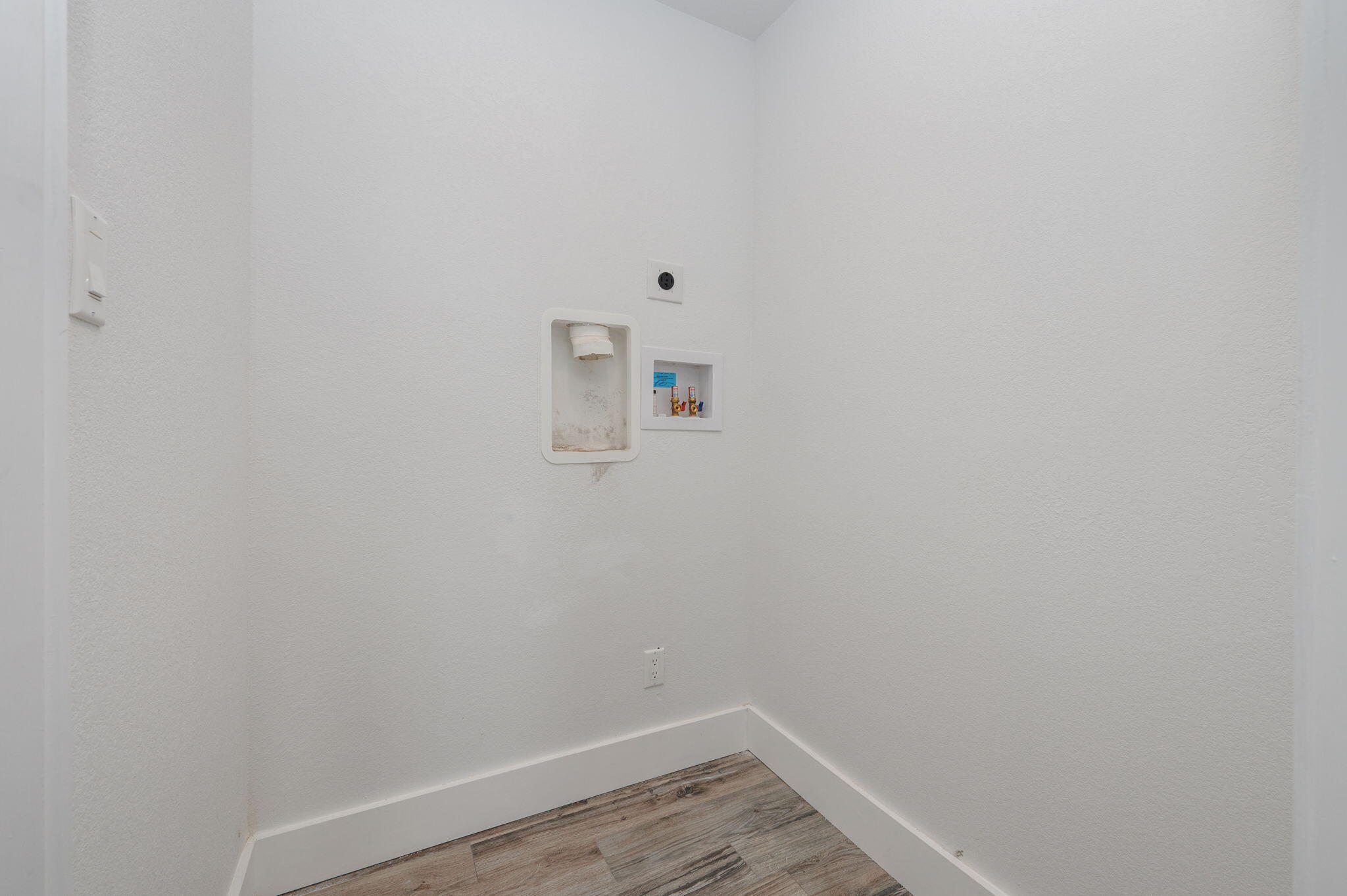 main property photo 71