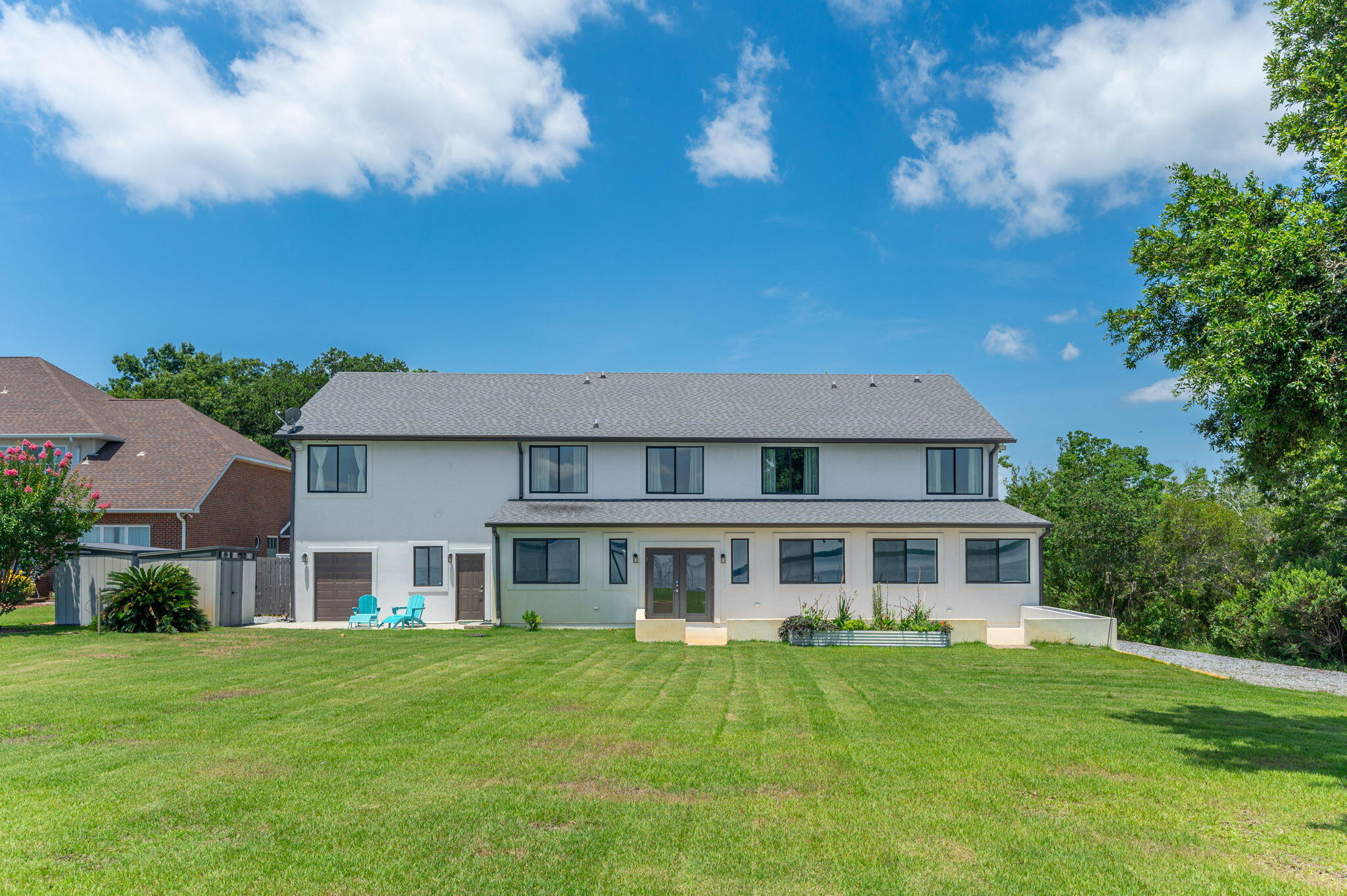 main property photo 75
