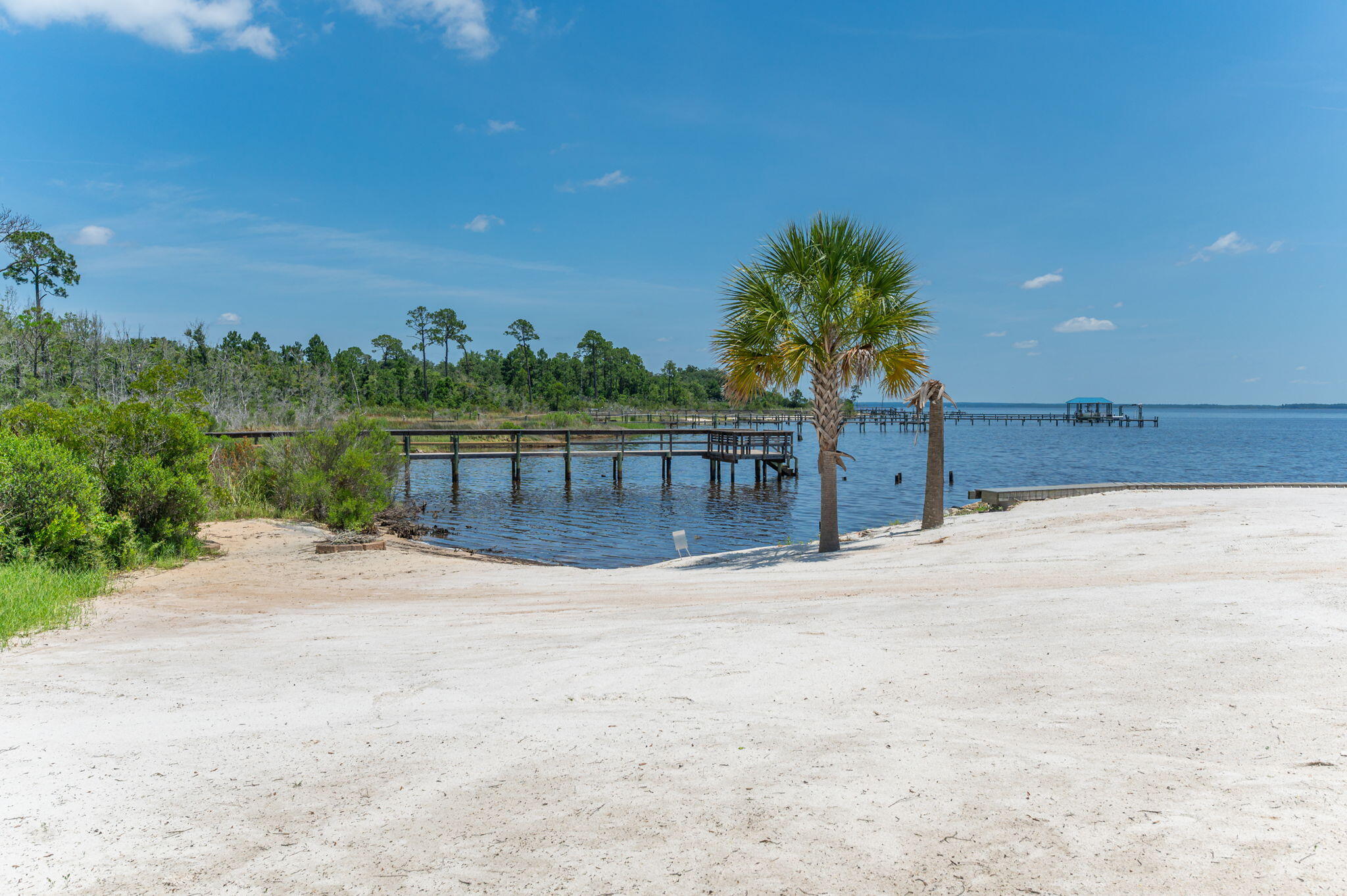 main property photo 80