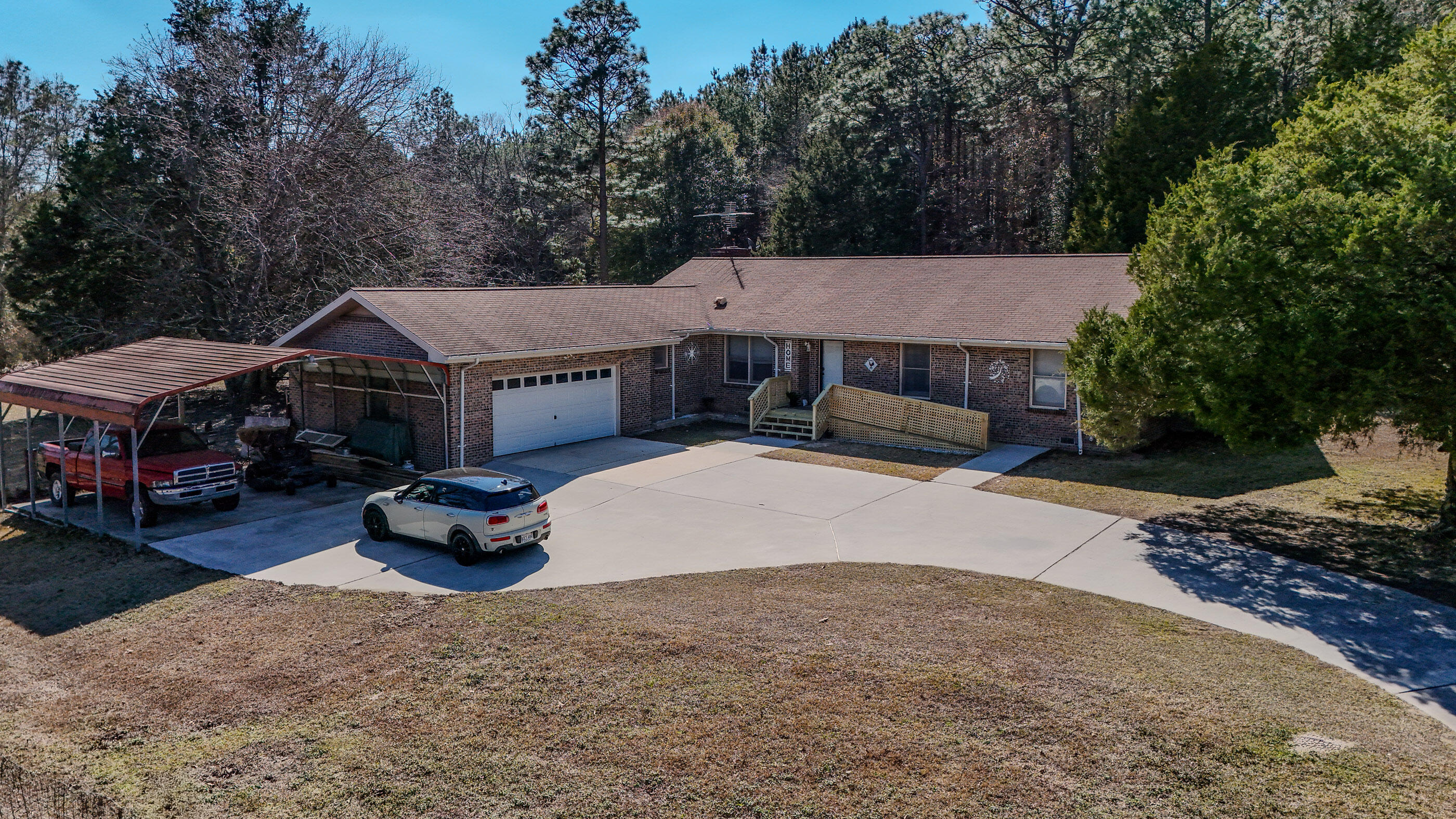 main property photo 36