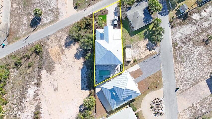 main property photo 9