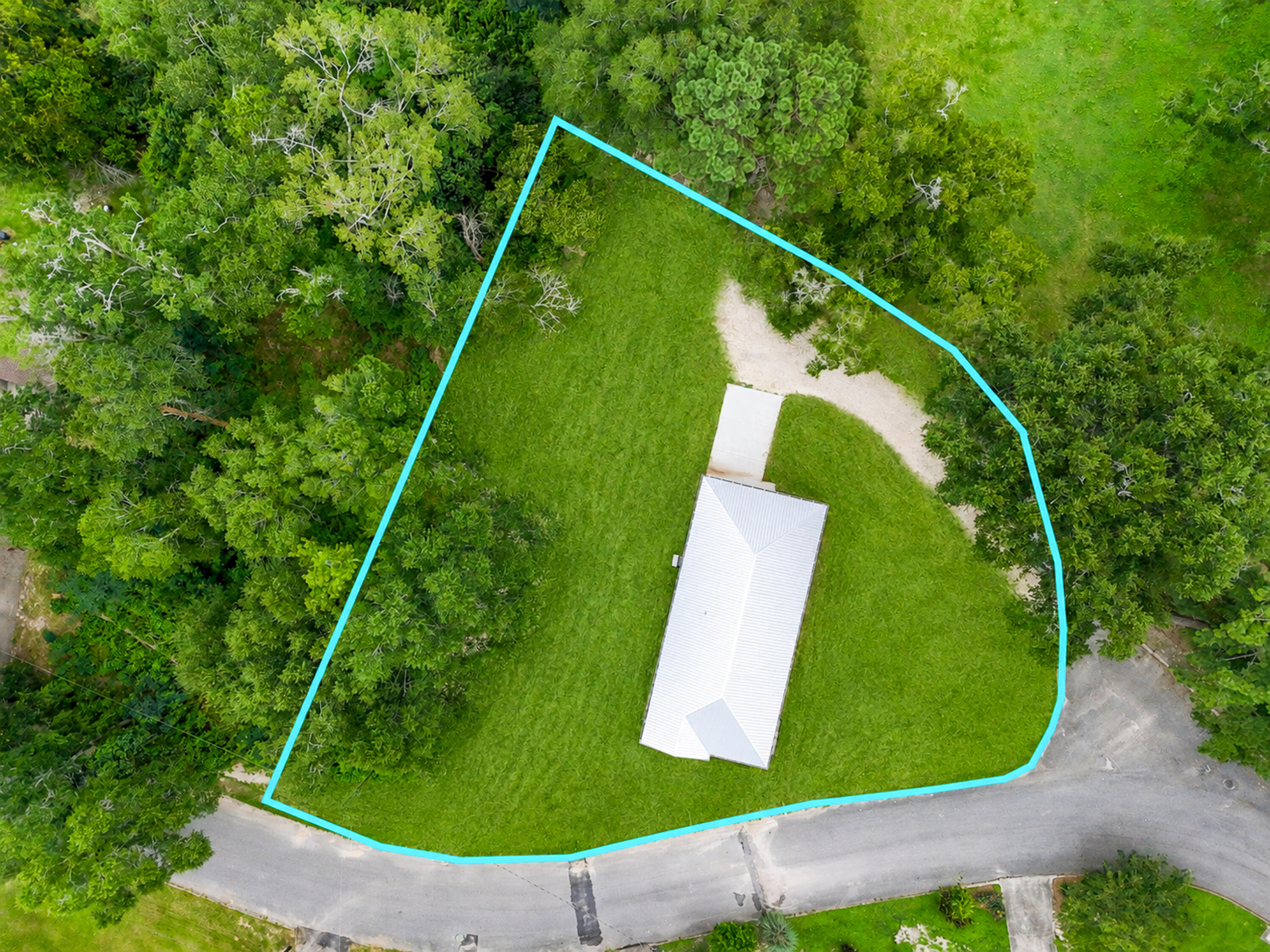 main property photo 2