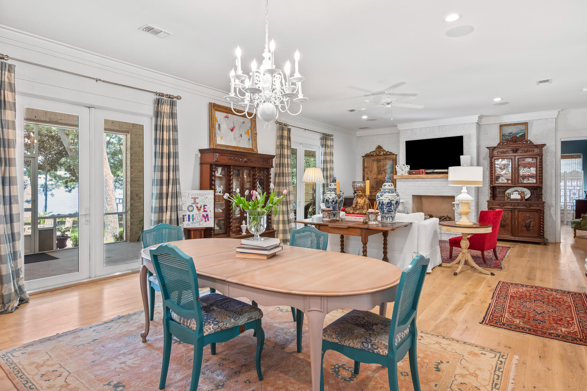 main property photo 22