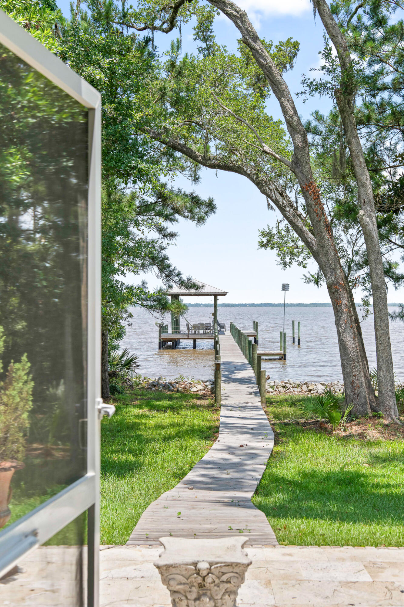 main property photo 73