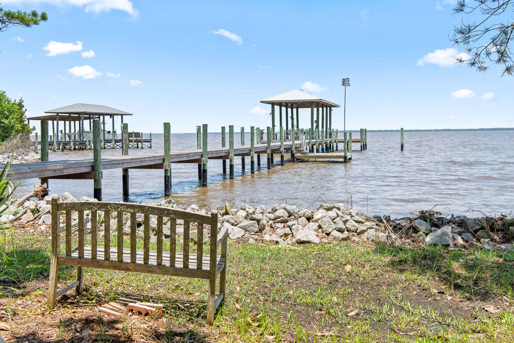 main property photo 75