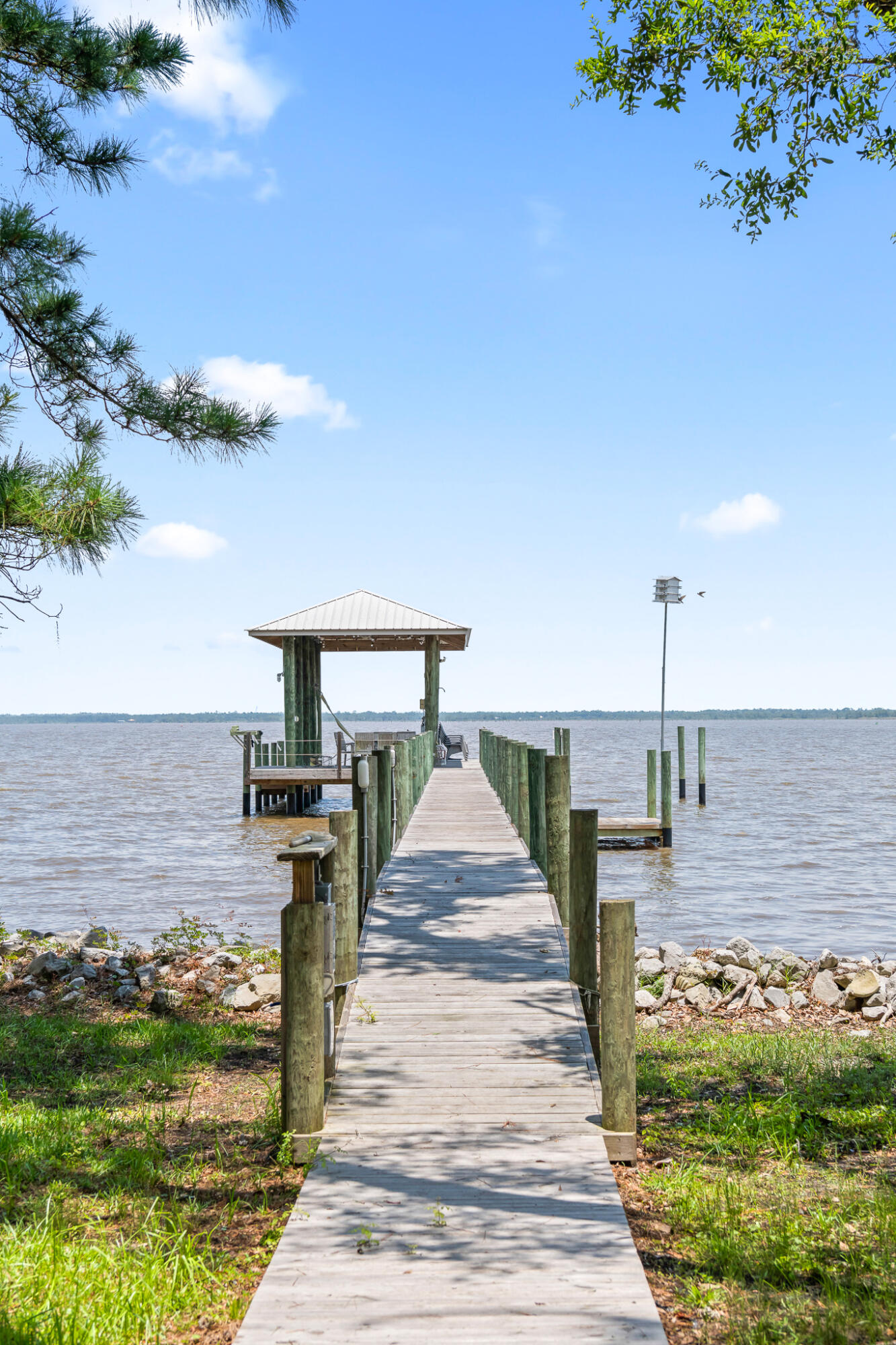 main property photo 77