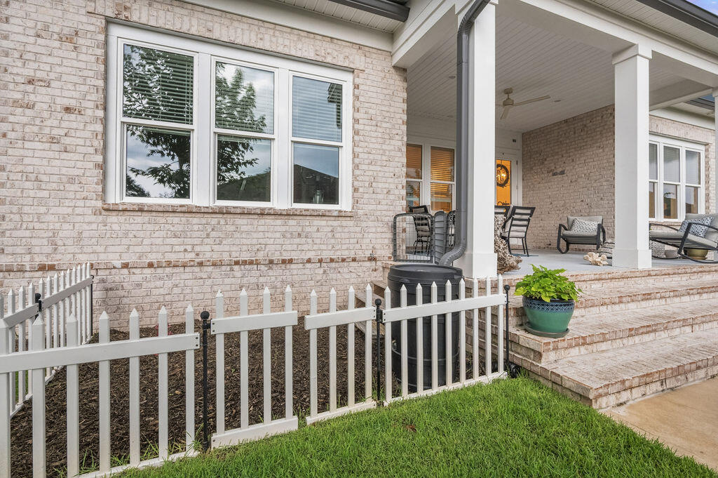 main property photo 67
