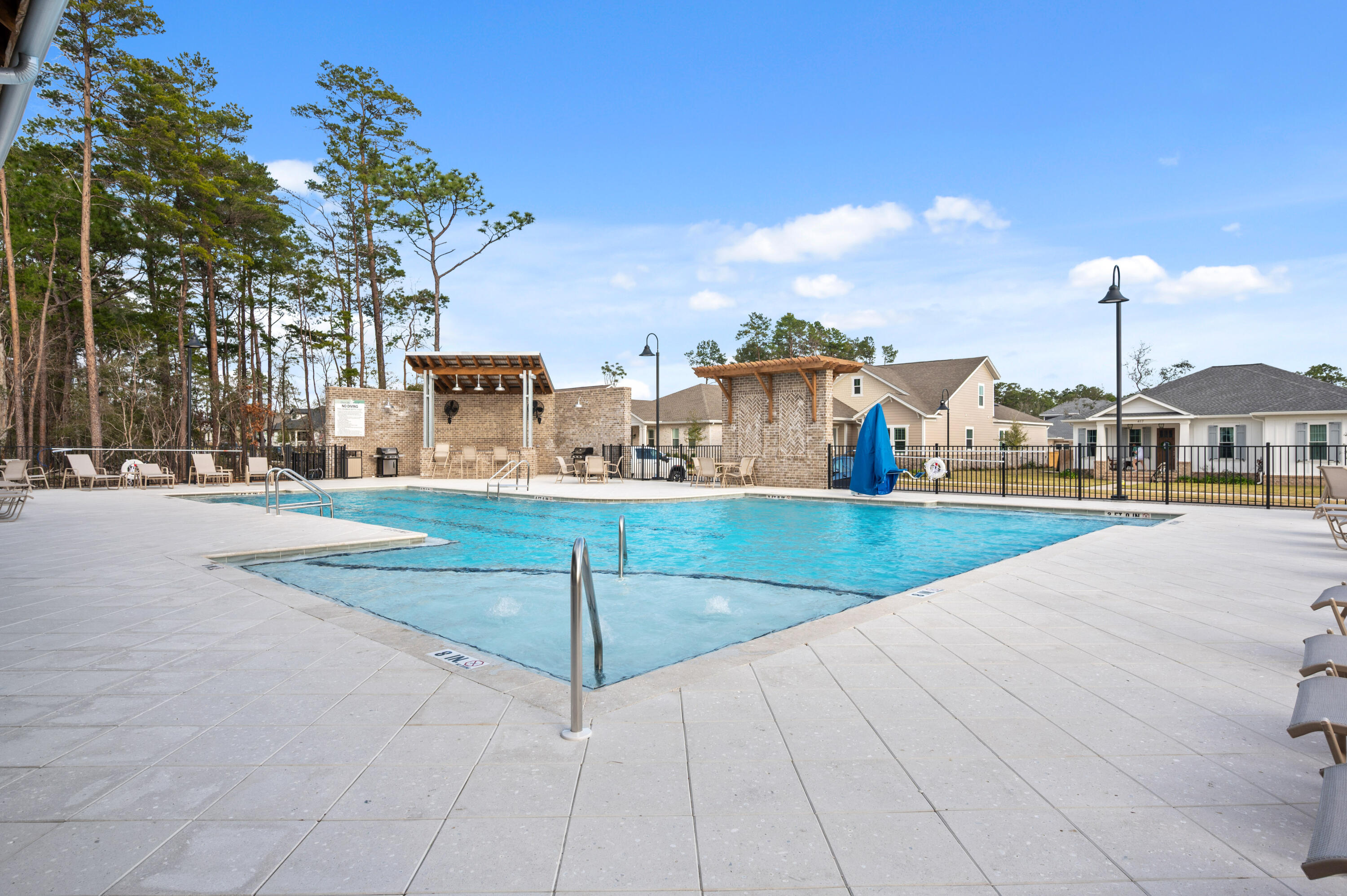 main property photo 78