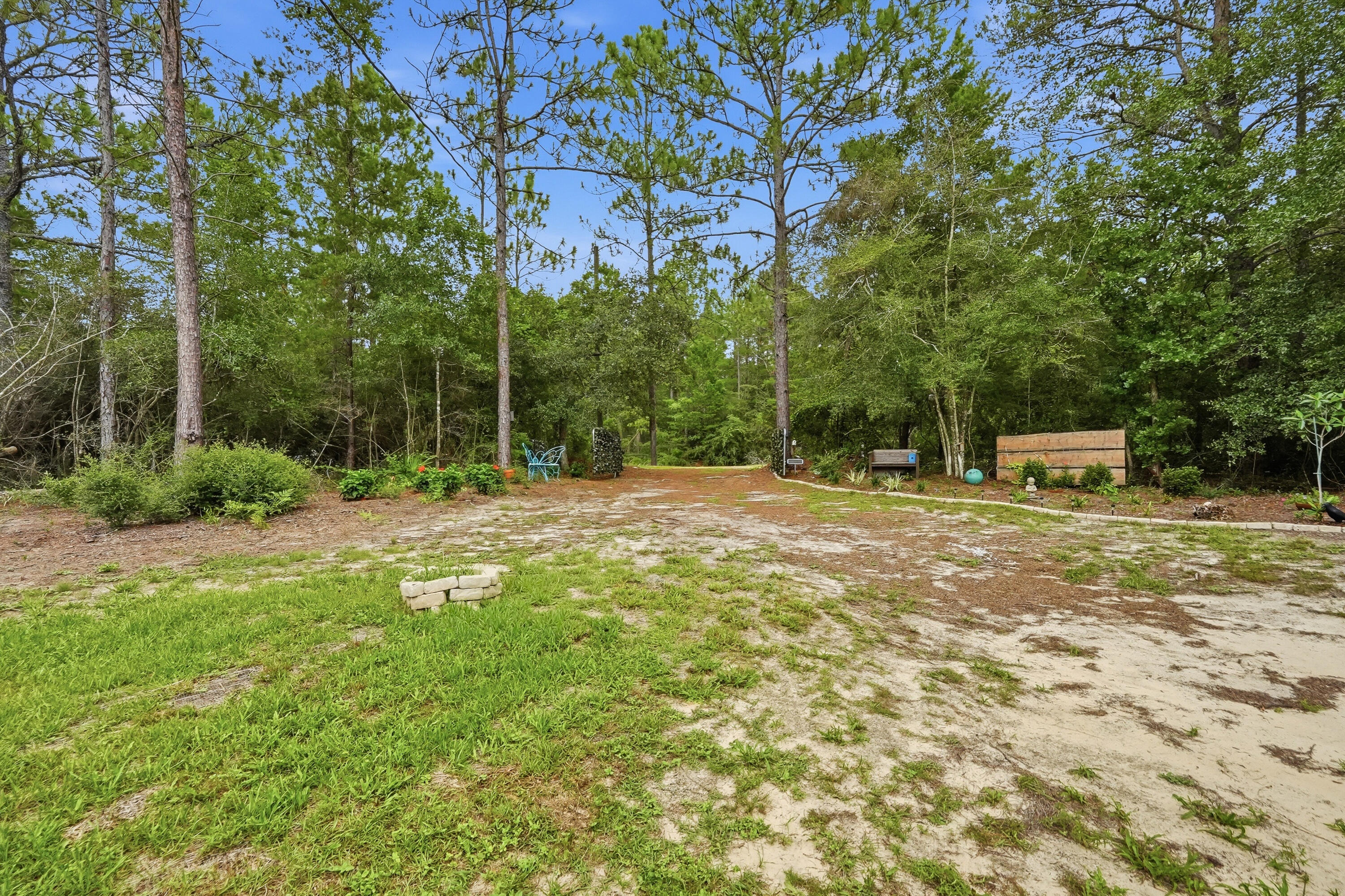 main property photo 37