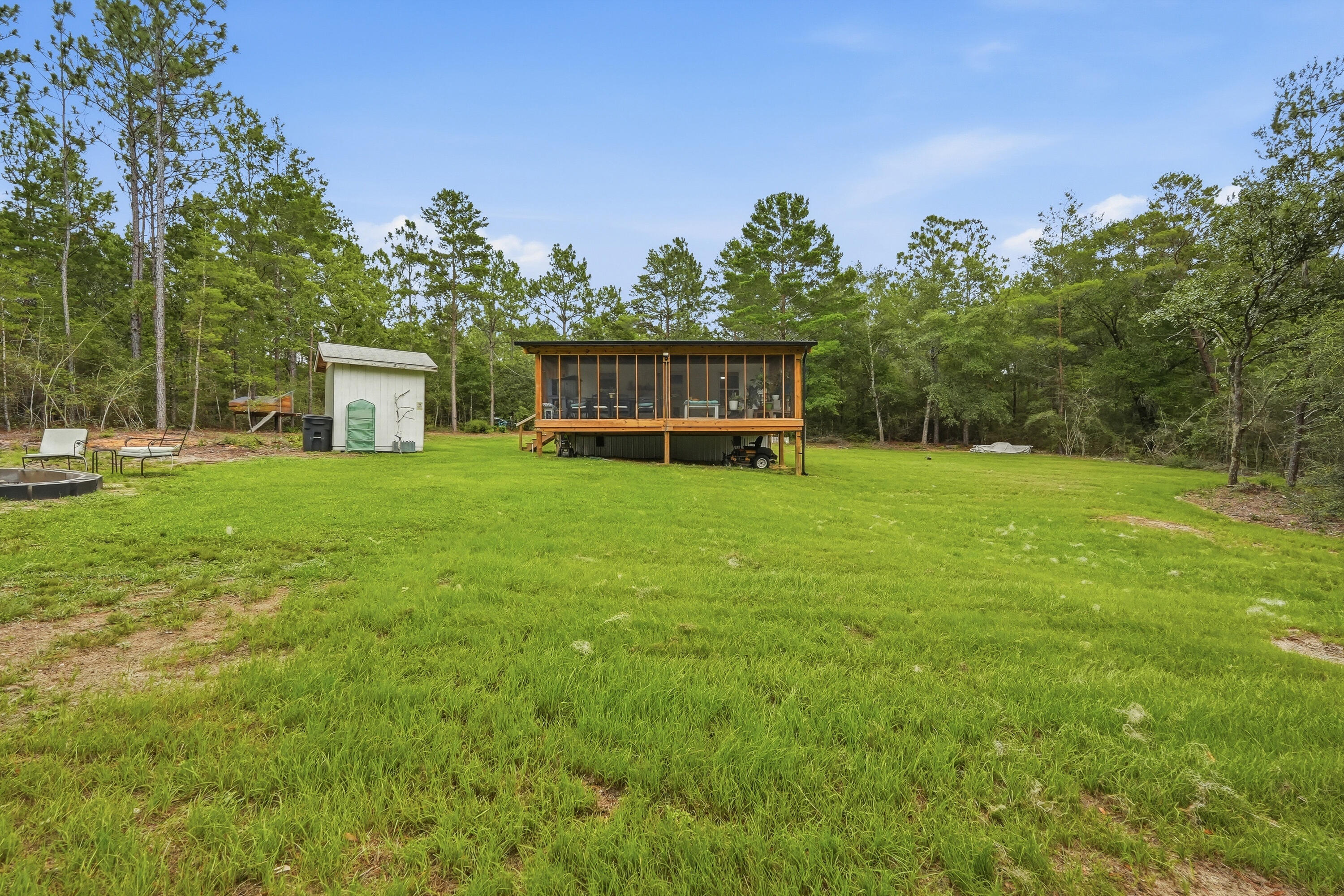 main property photo 38