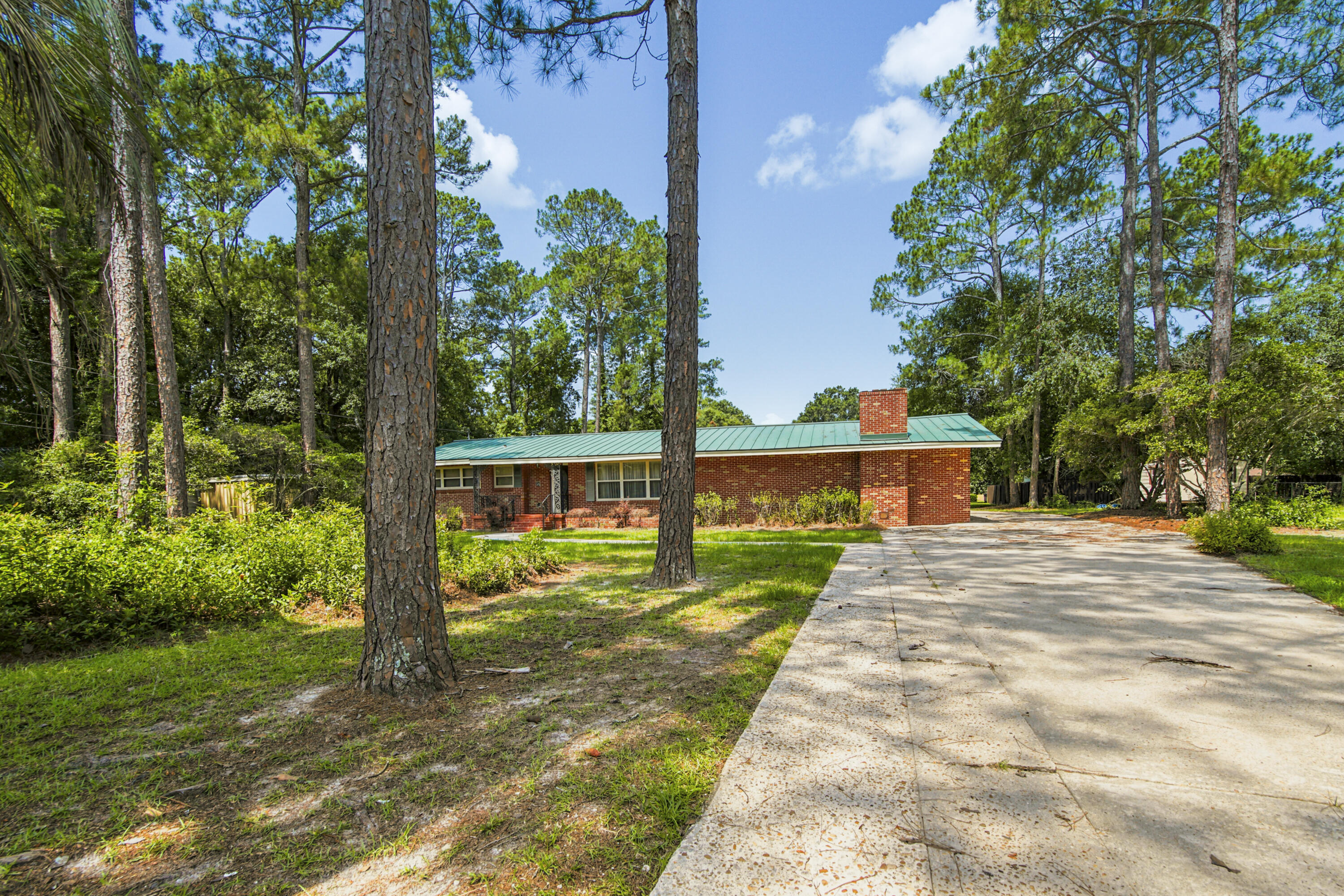 main property photo 42