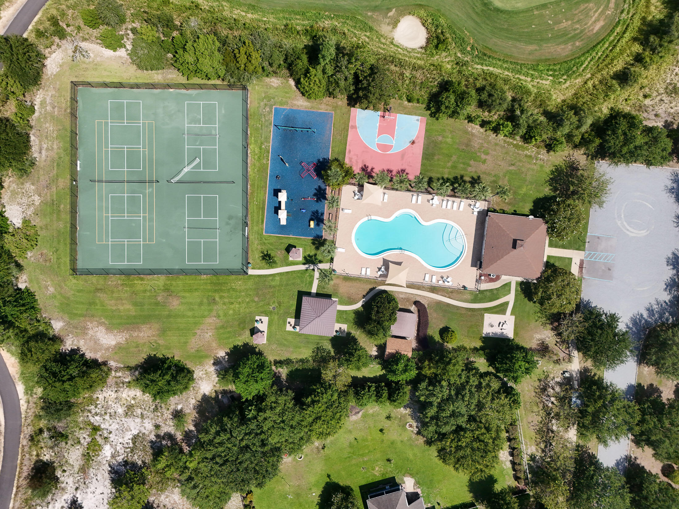 main property photo 54