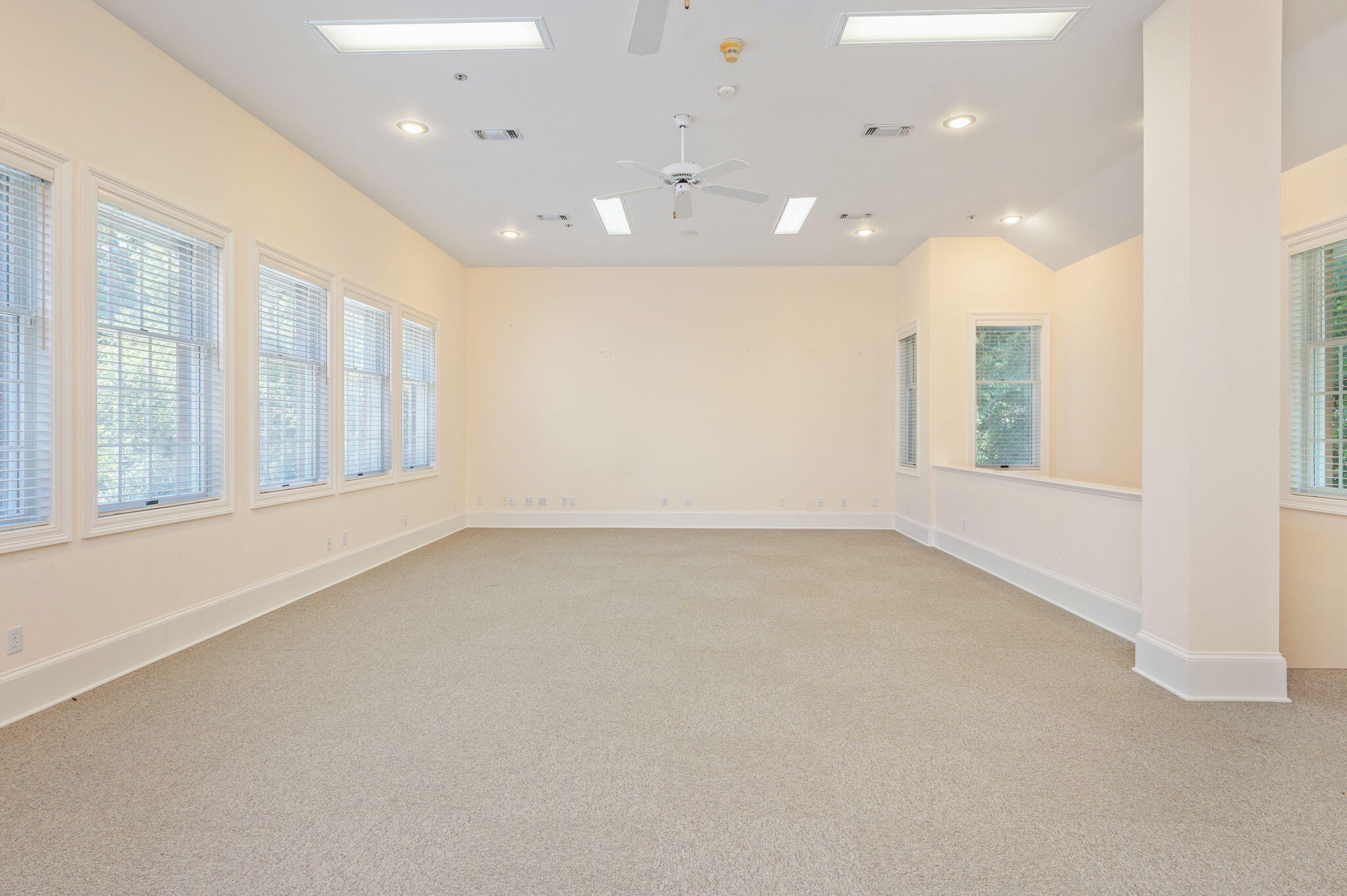 main property photo 79