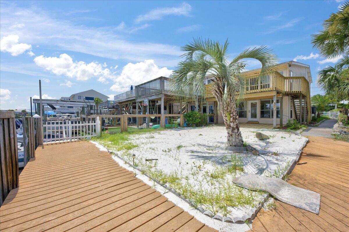 main property photo 64