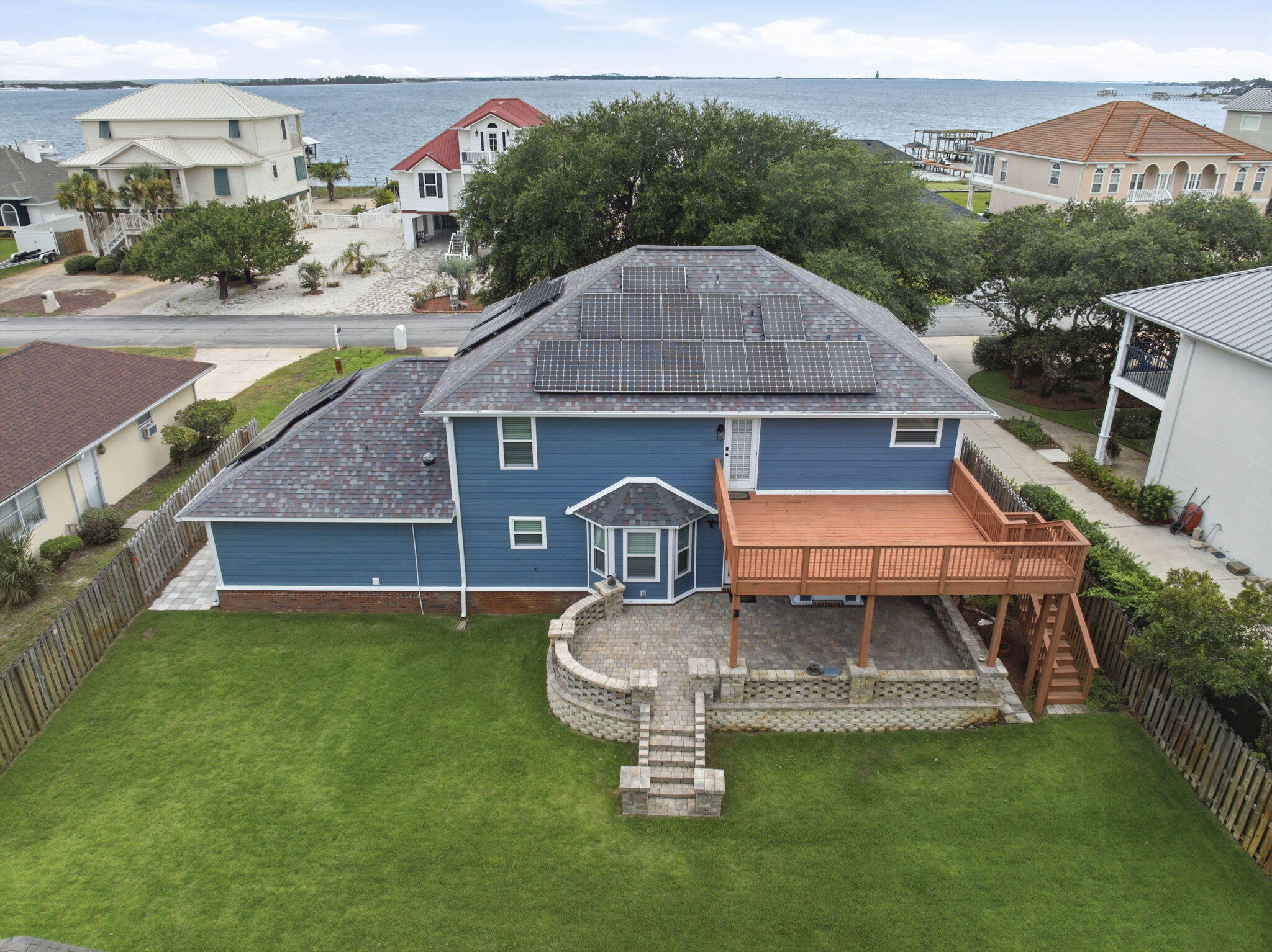 main property photo 76