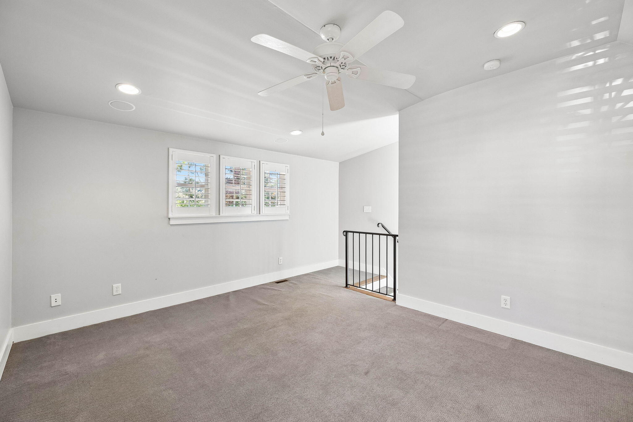 main property photo 64