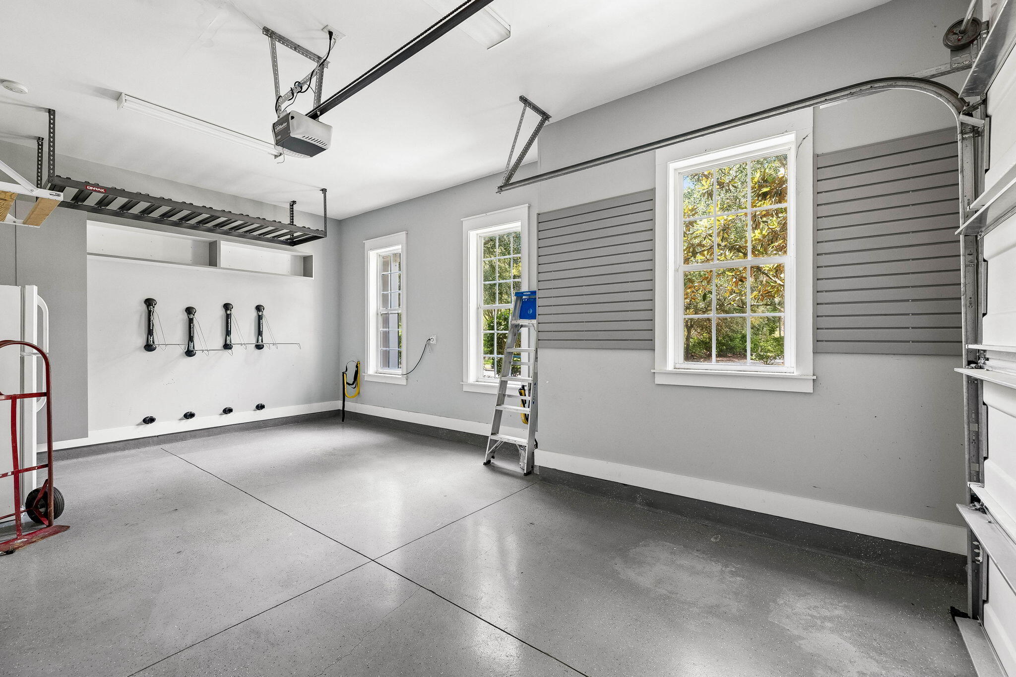 main property photo 66