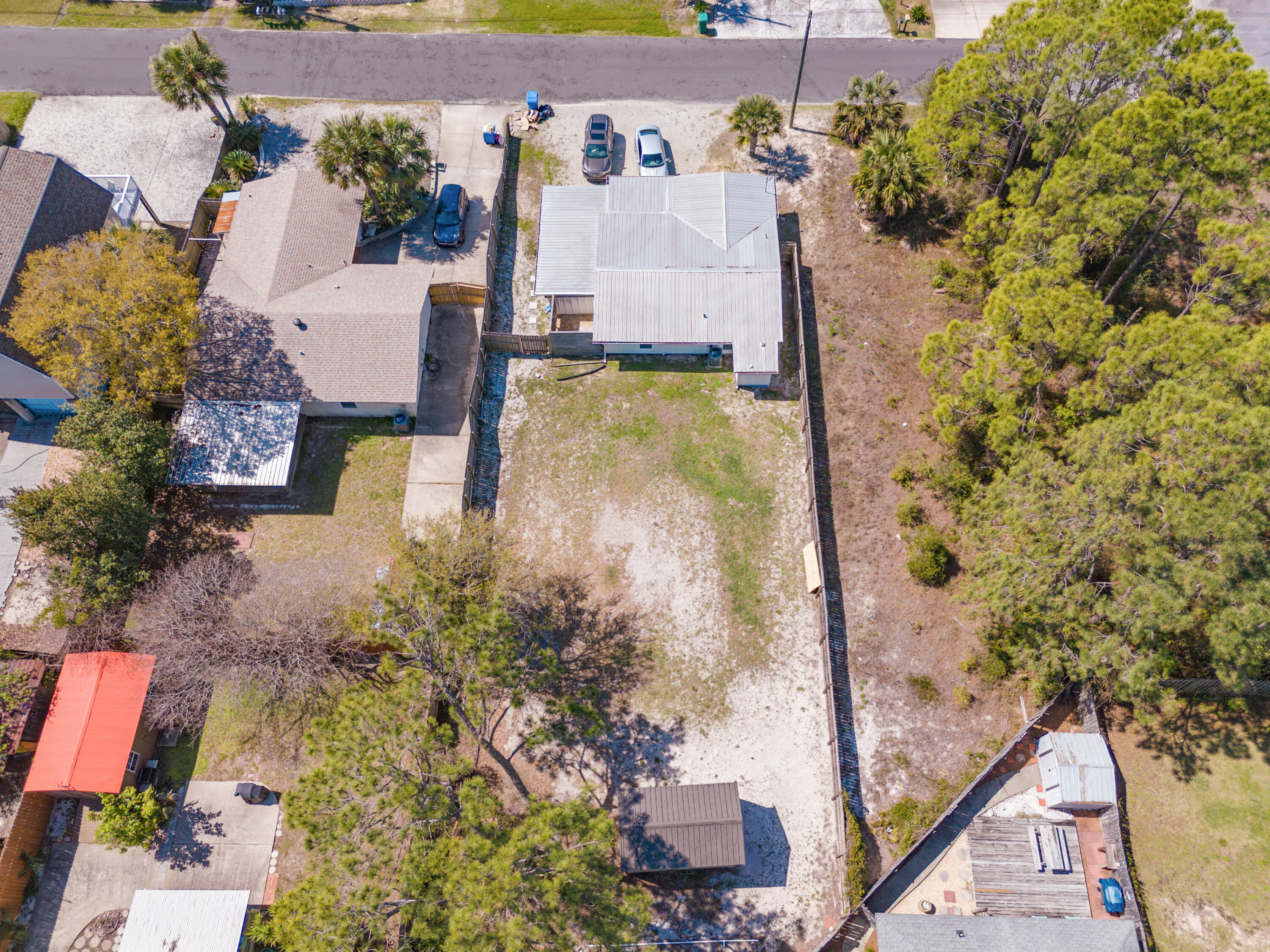 main property photo 36