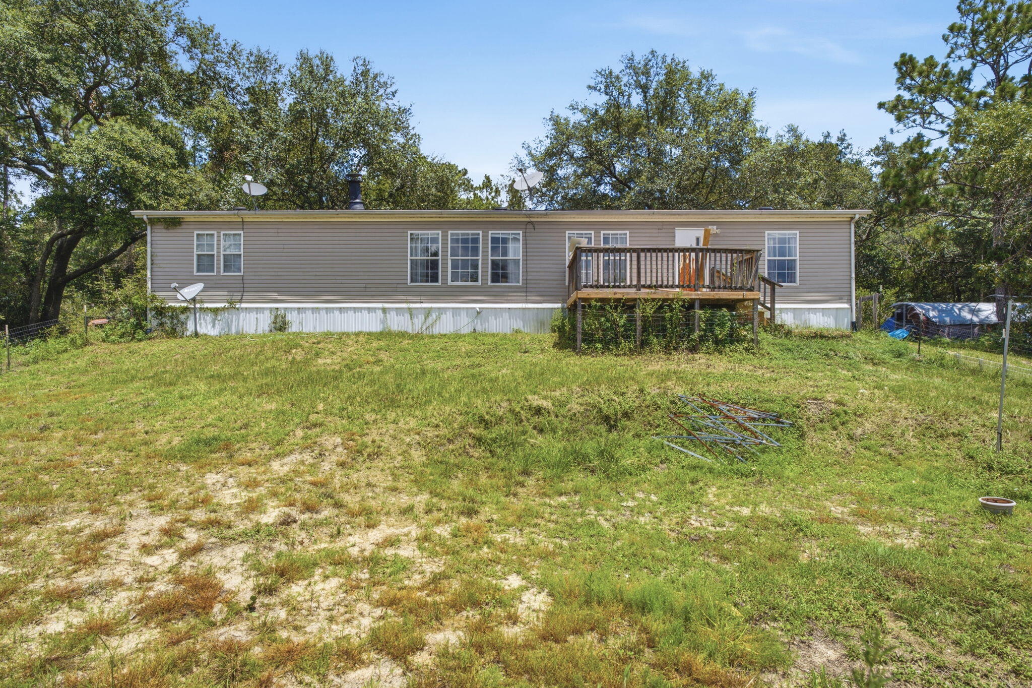 main property photo 32