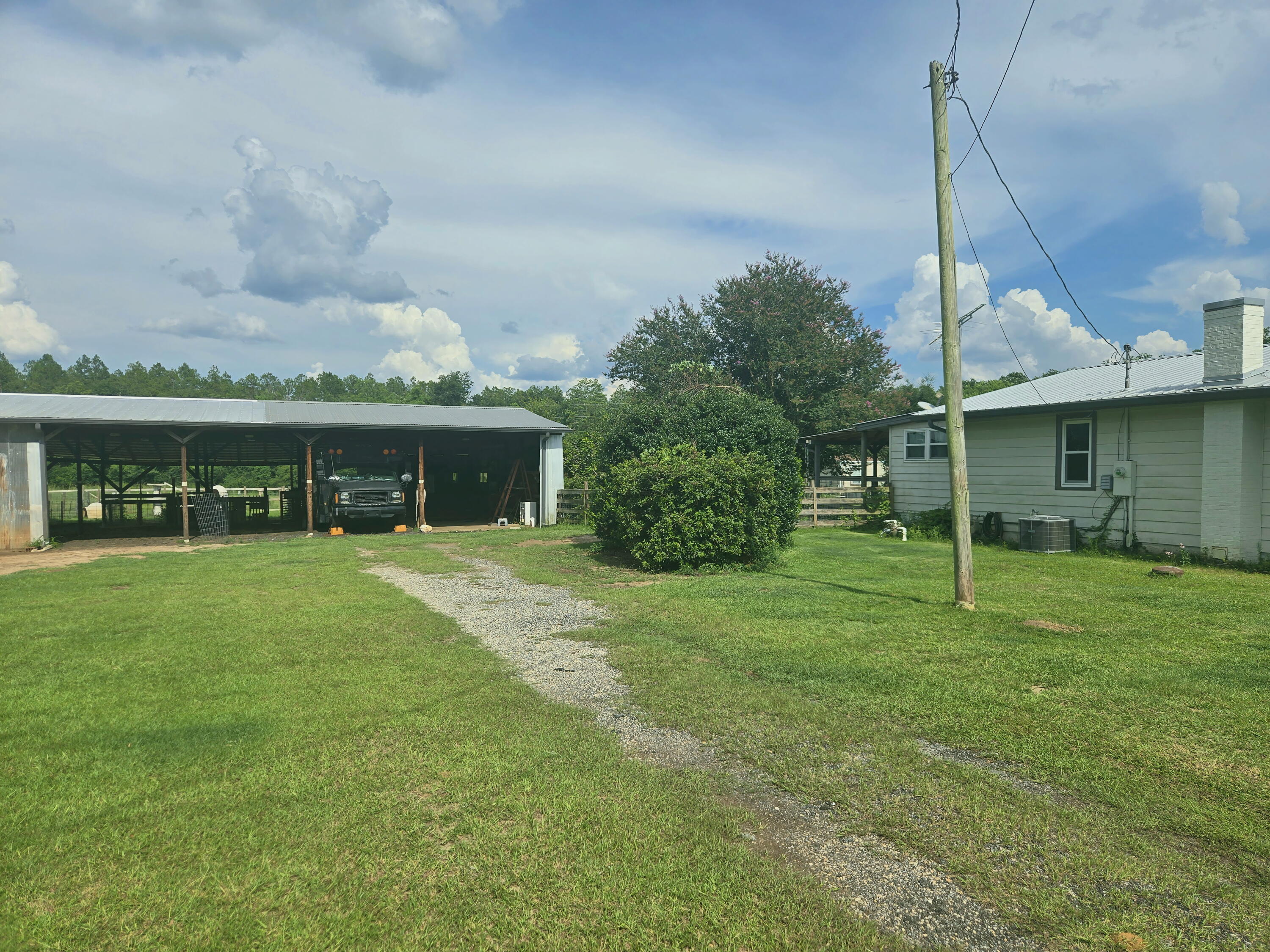 main property photo 0