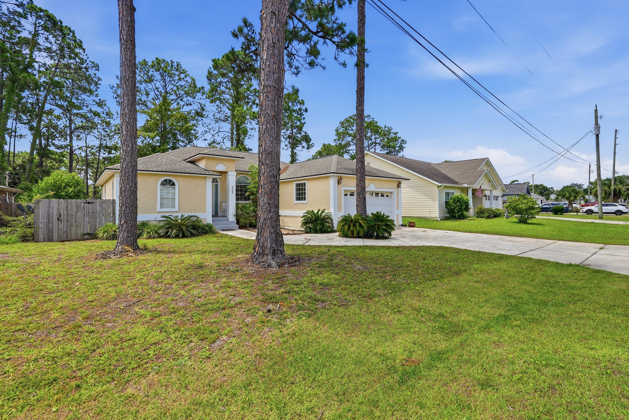 main property photo 3