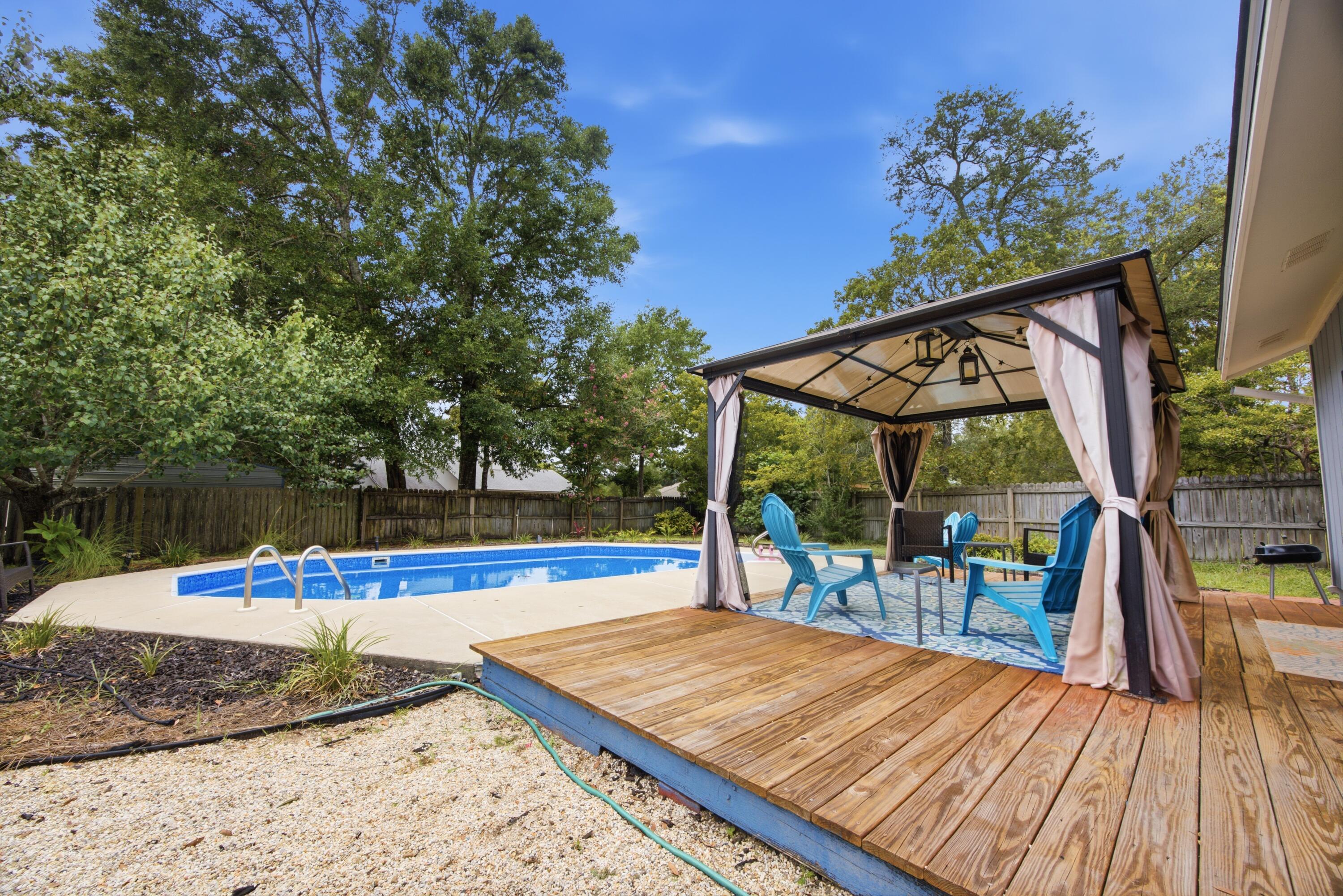 main property photo 67