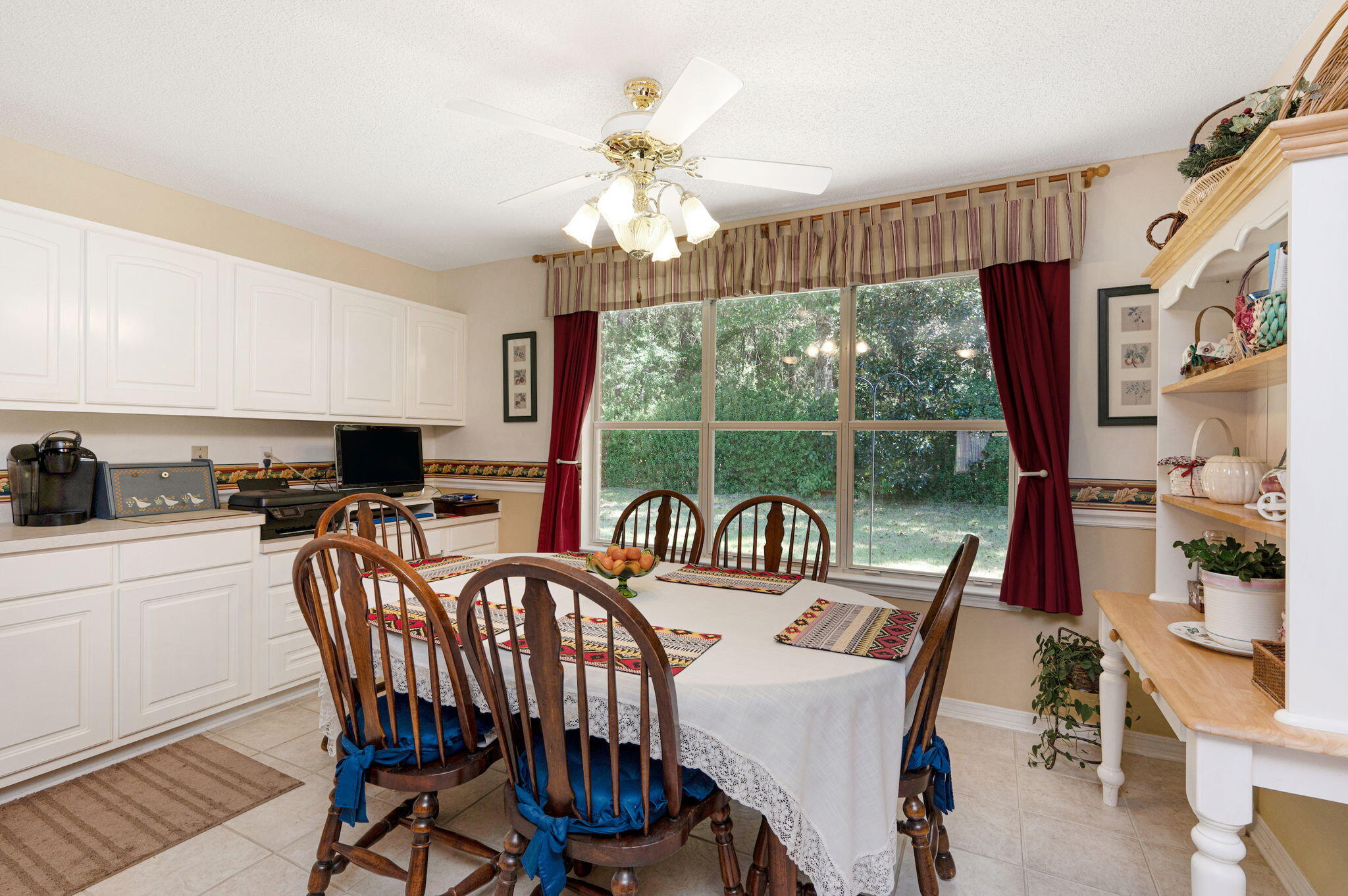 property viewer photo 10