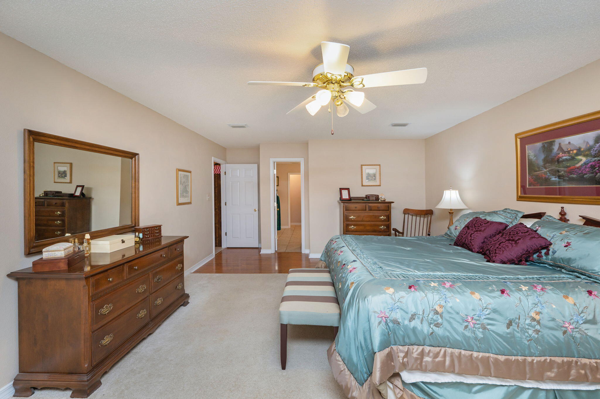 property viewer photo 16