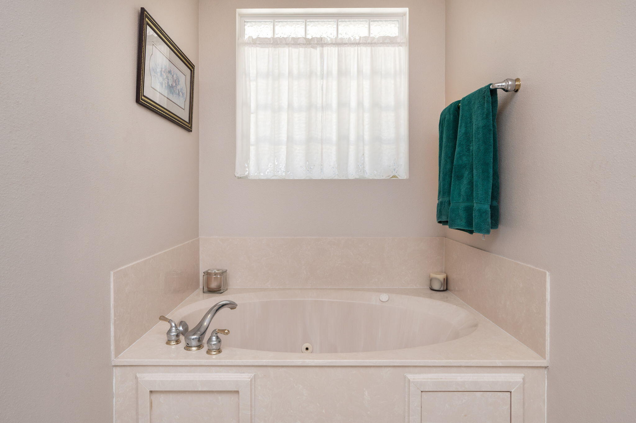 property viewer photo 19
