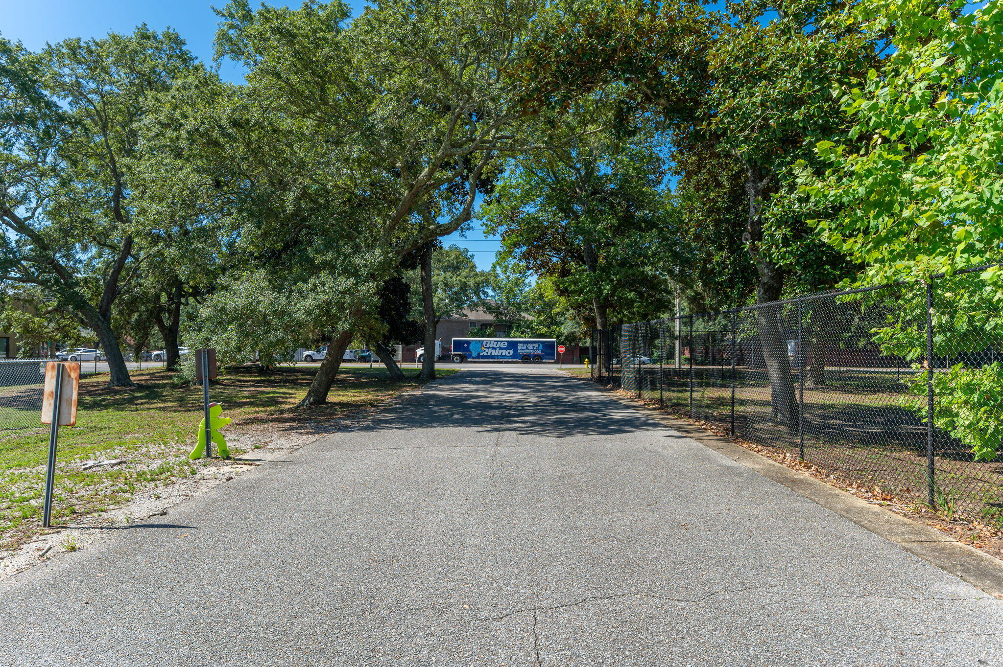 main property photo 14