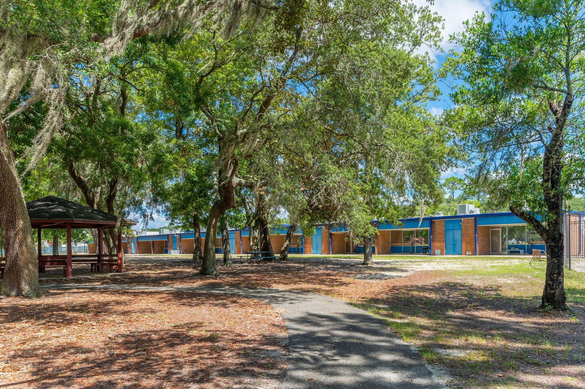 main property photo 21