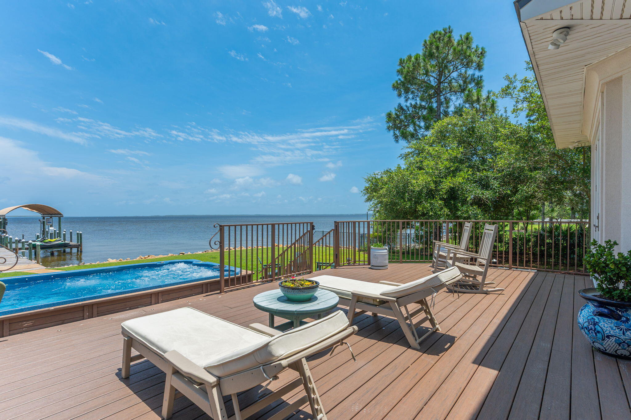main property photo 58