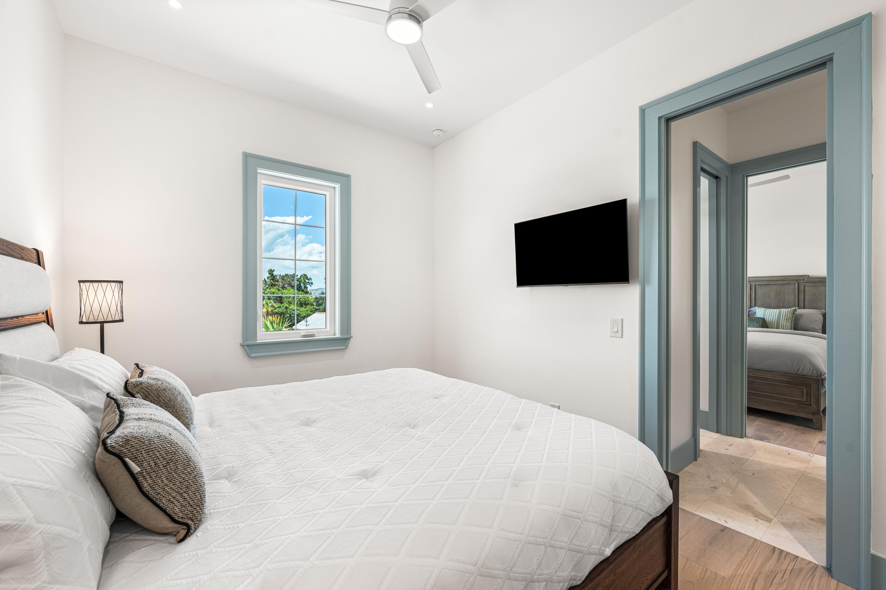 main property photo 58